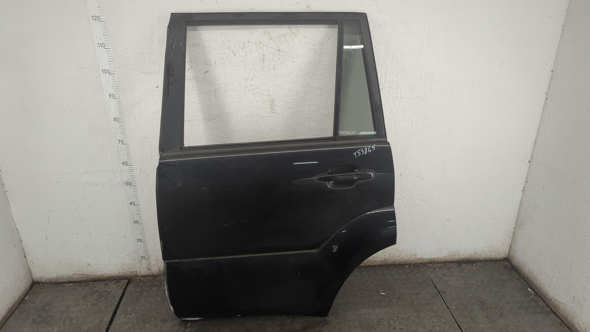Дверь задняя левая