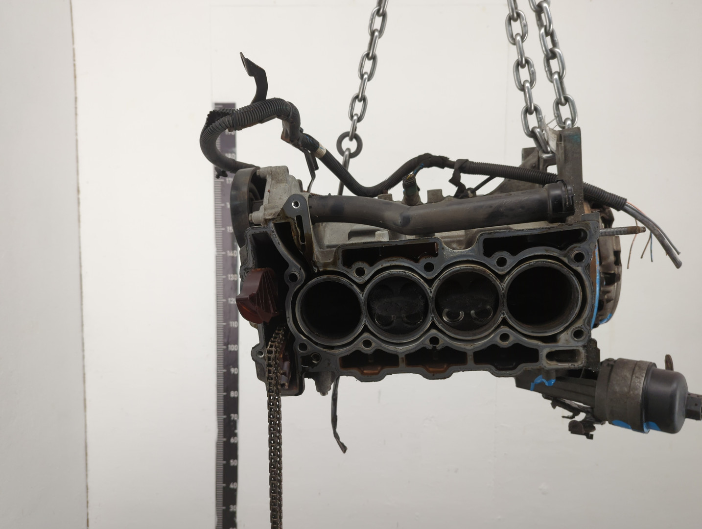 Блок двигателя