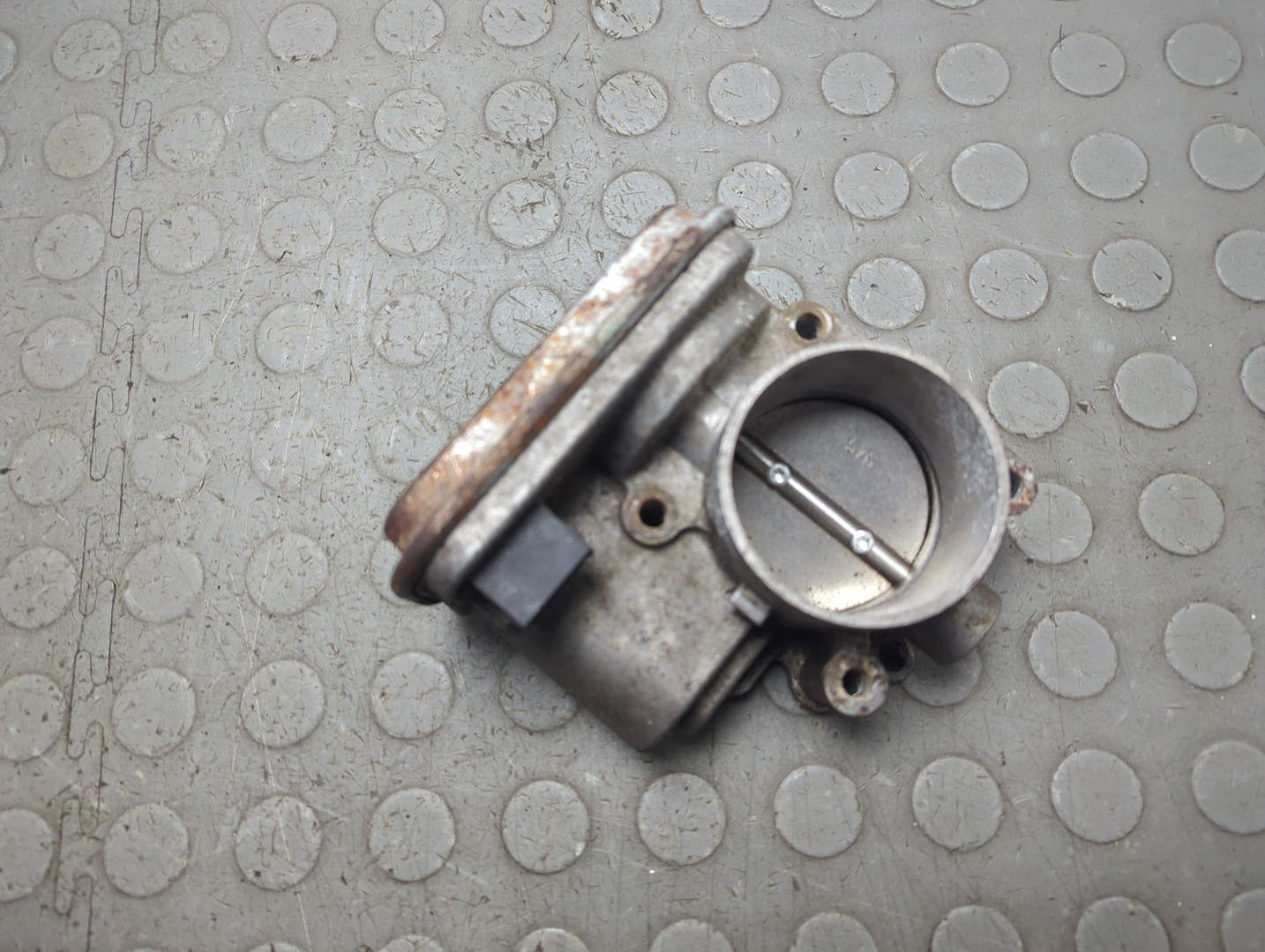 Заслонка дроссельная электрическая