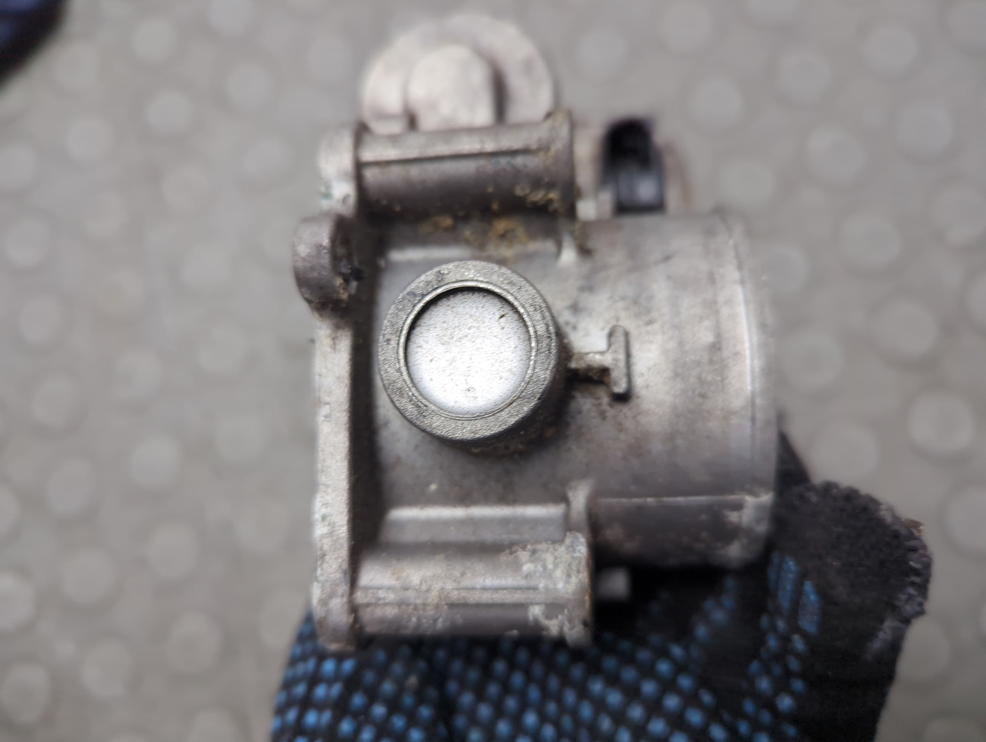 Заслонка дроссельная электрическая