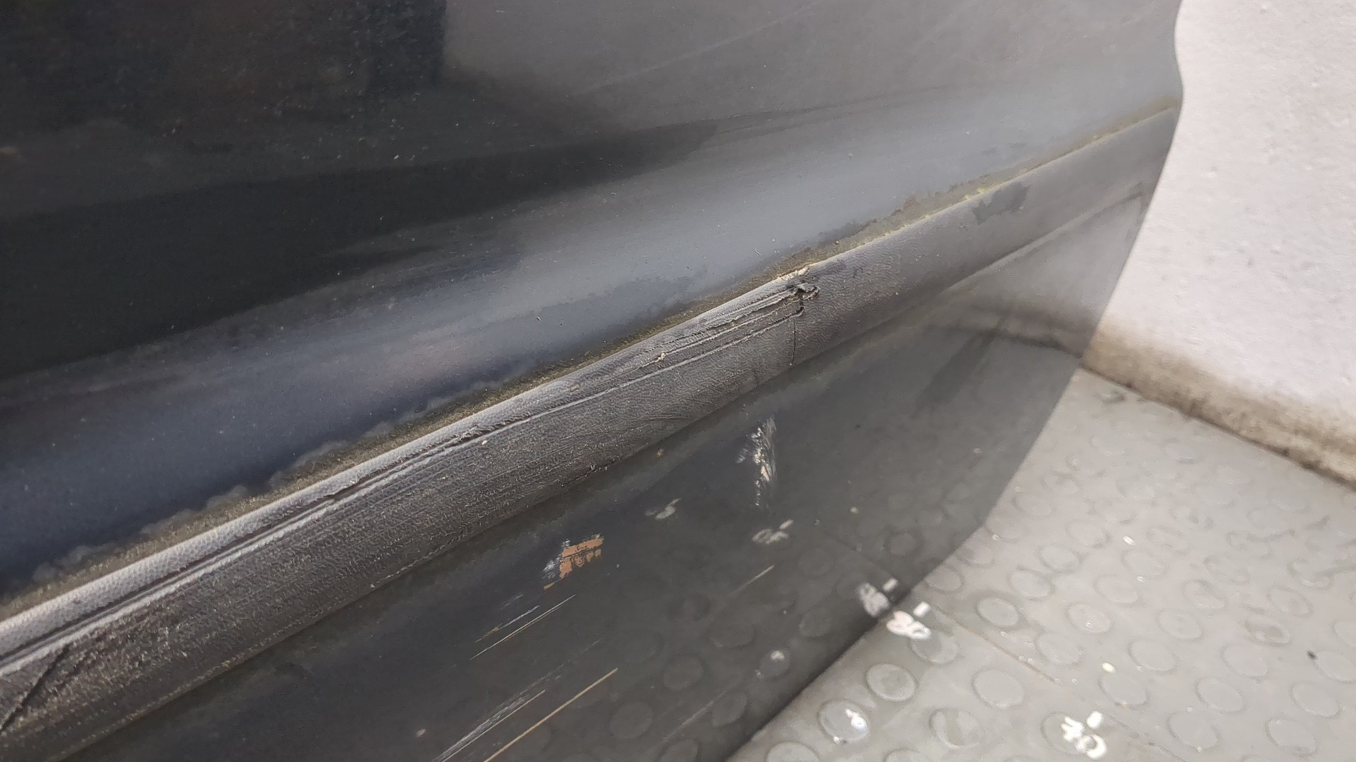 Дверь передняя правая