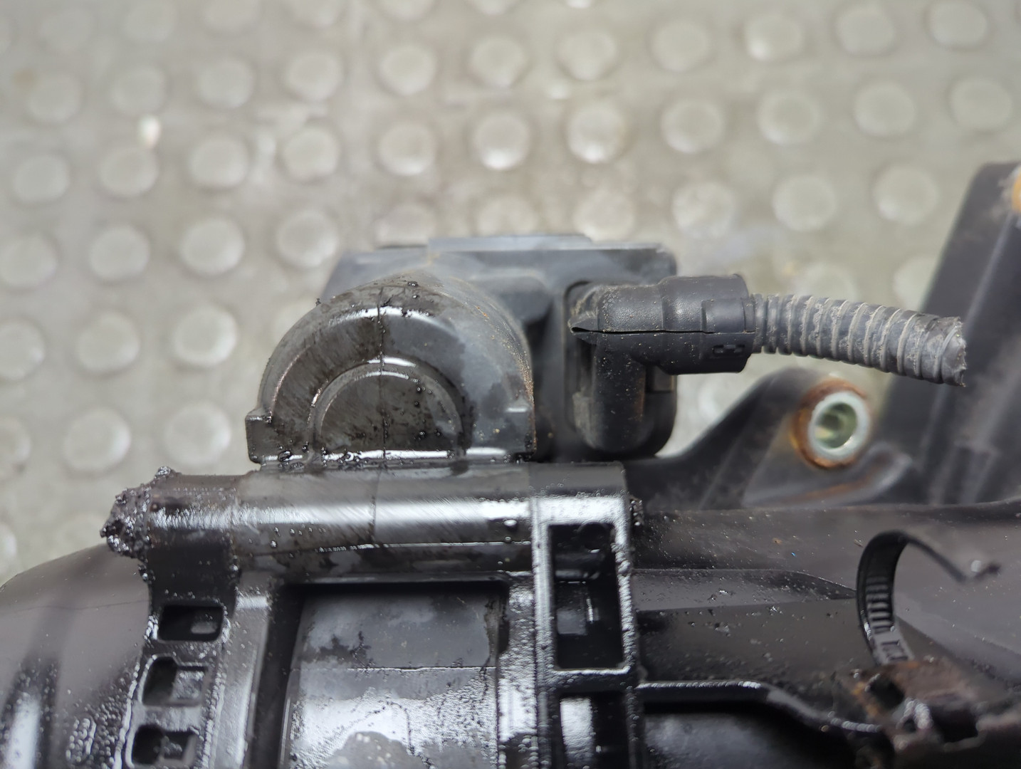 Заслонка дроссельная электрическая