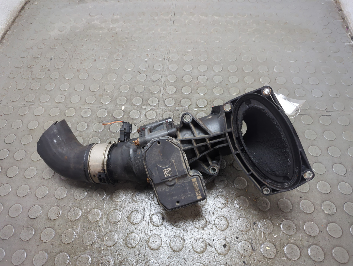 Заслонка дроссельная электрическая