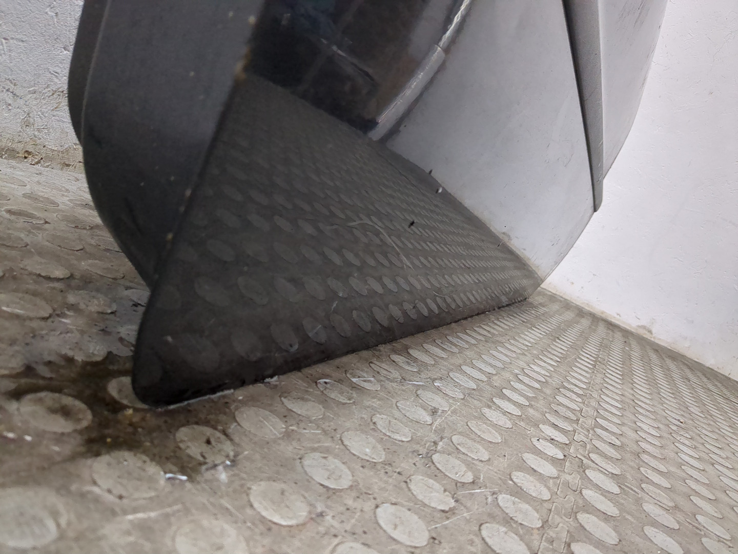 Дверь передняя правая