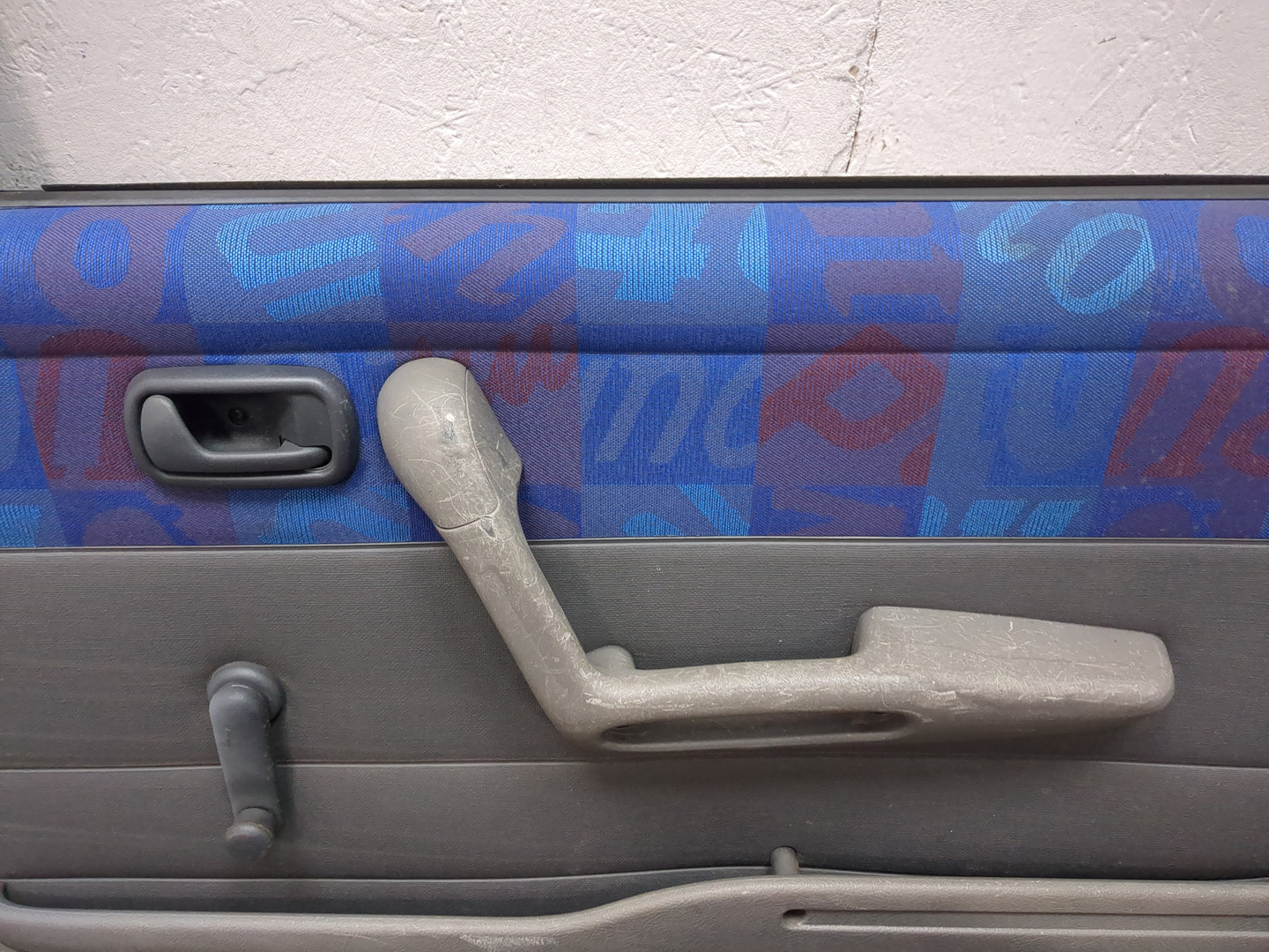 Дверь передняя правая