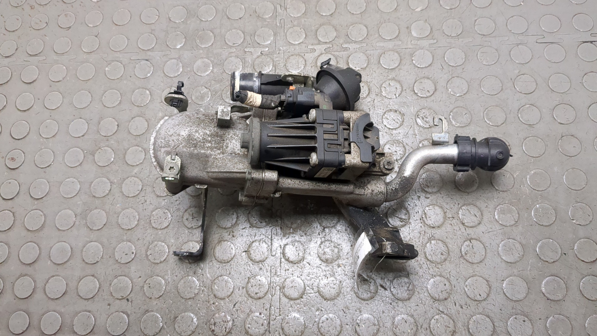 Клапан рециркуляции выхлопных газов (EGR)