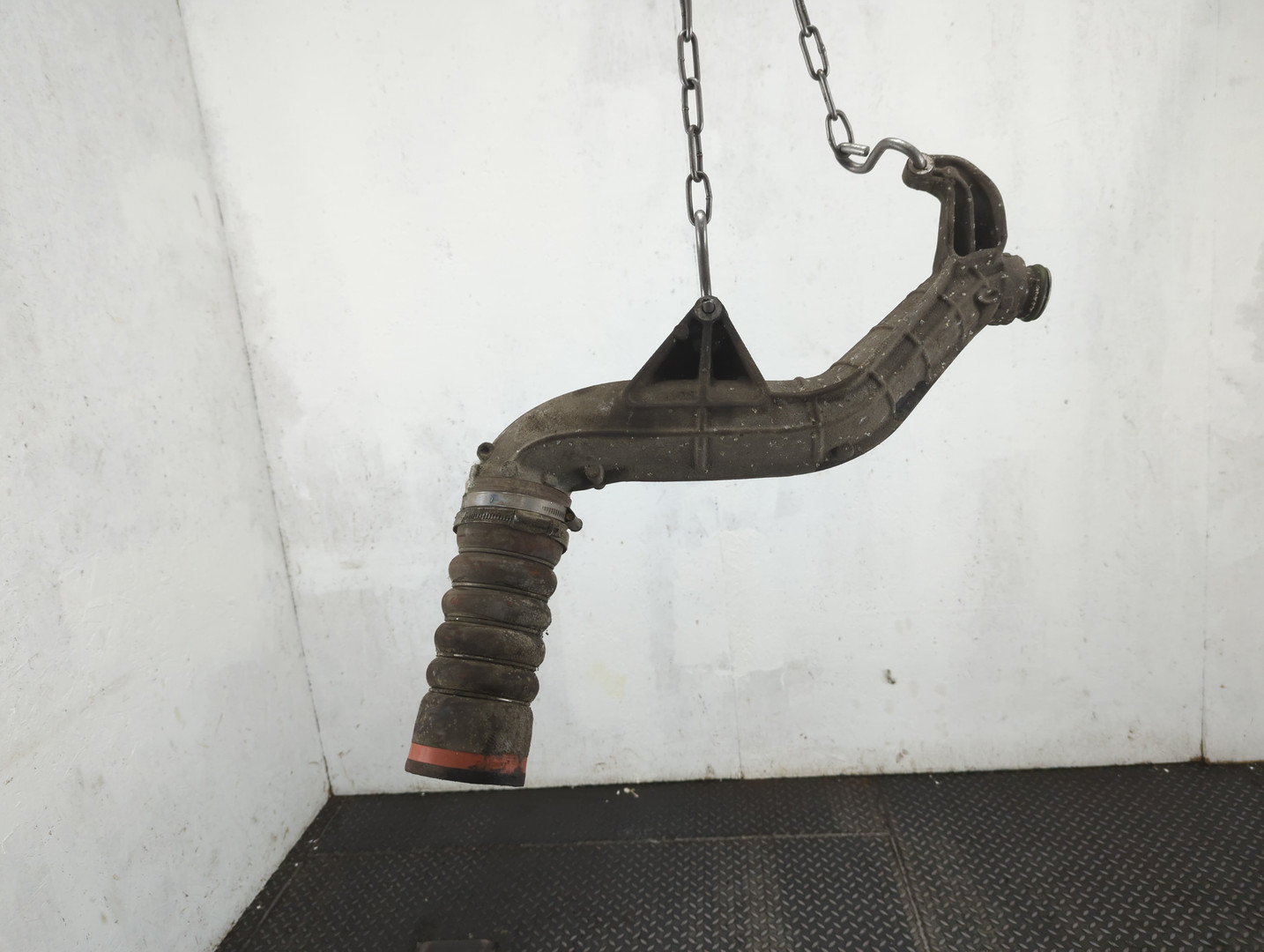 Патрубок интеркулера