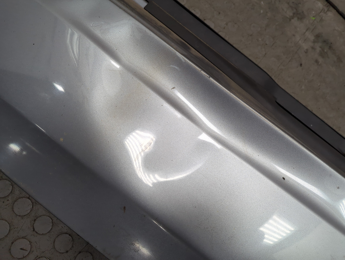 Дверь багажника нижняя (борт)