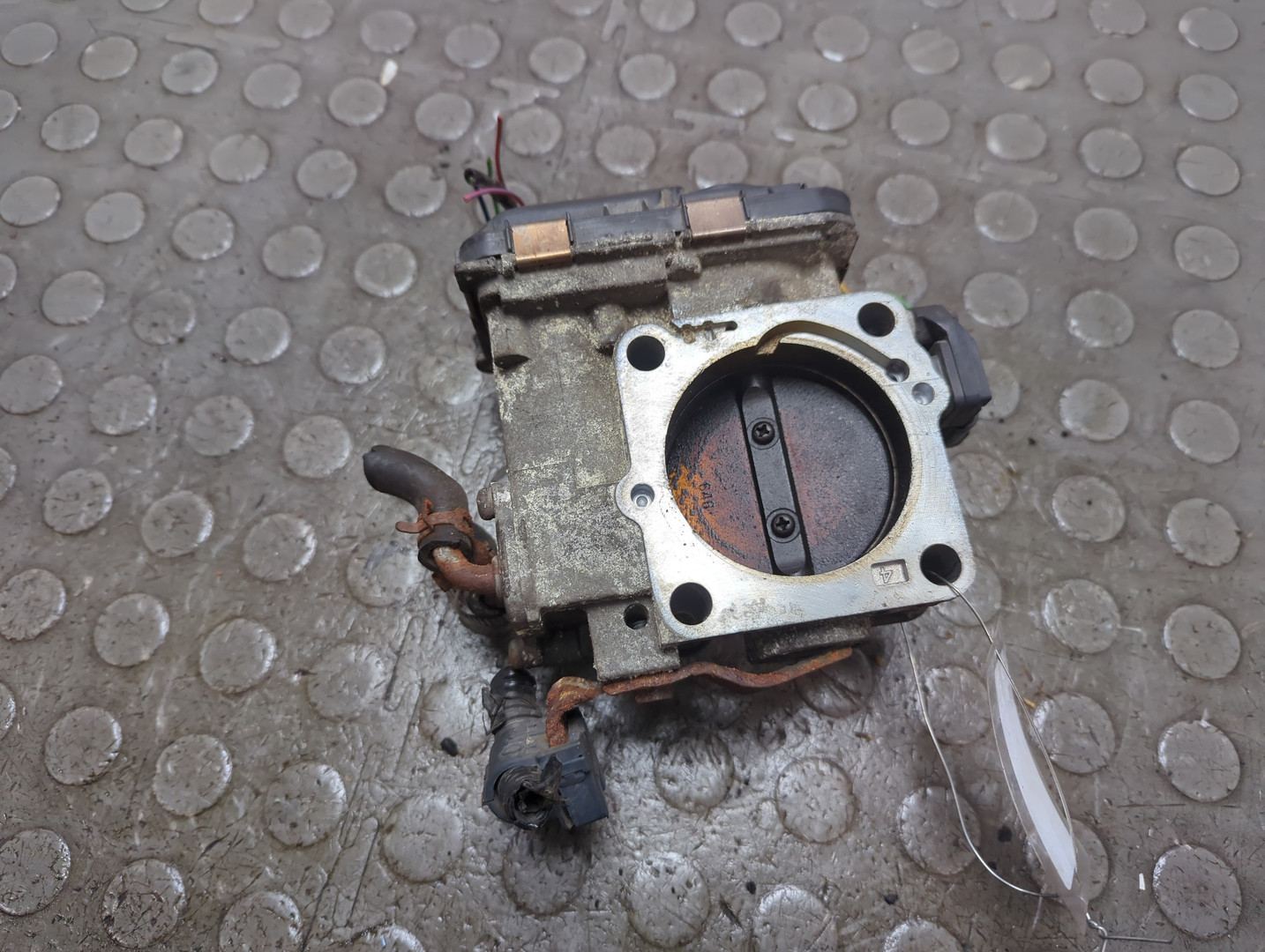 Заслонка дроссельная электрическая