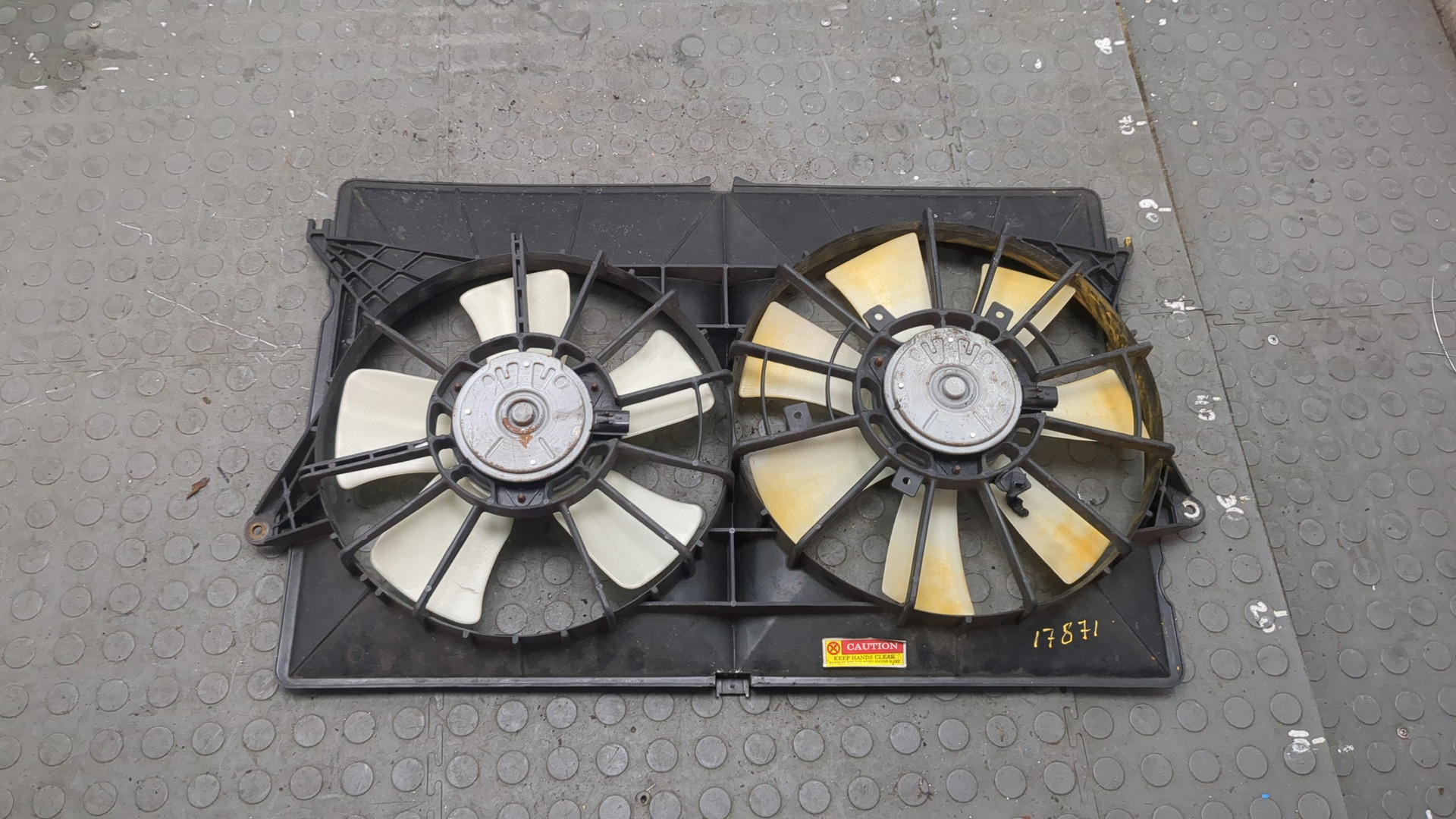 Вентилятор радиатора