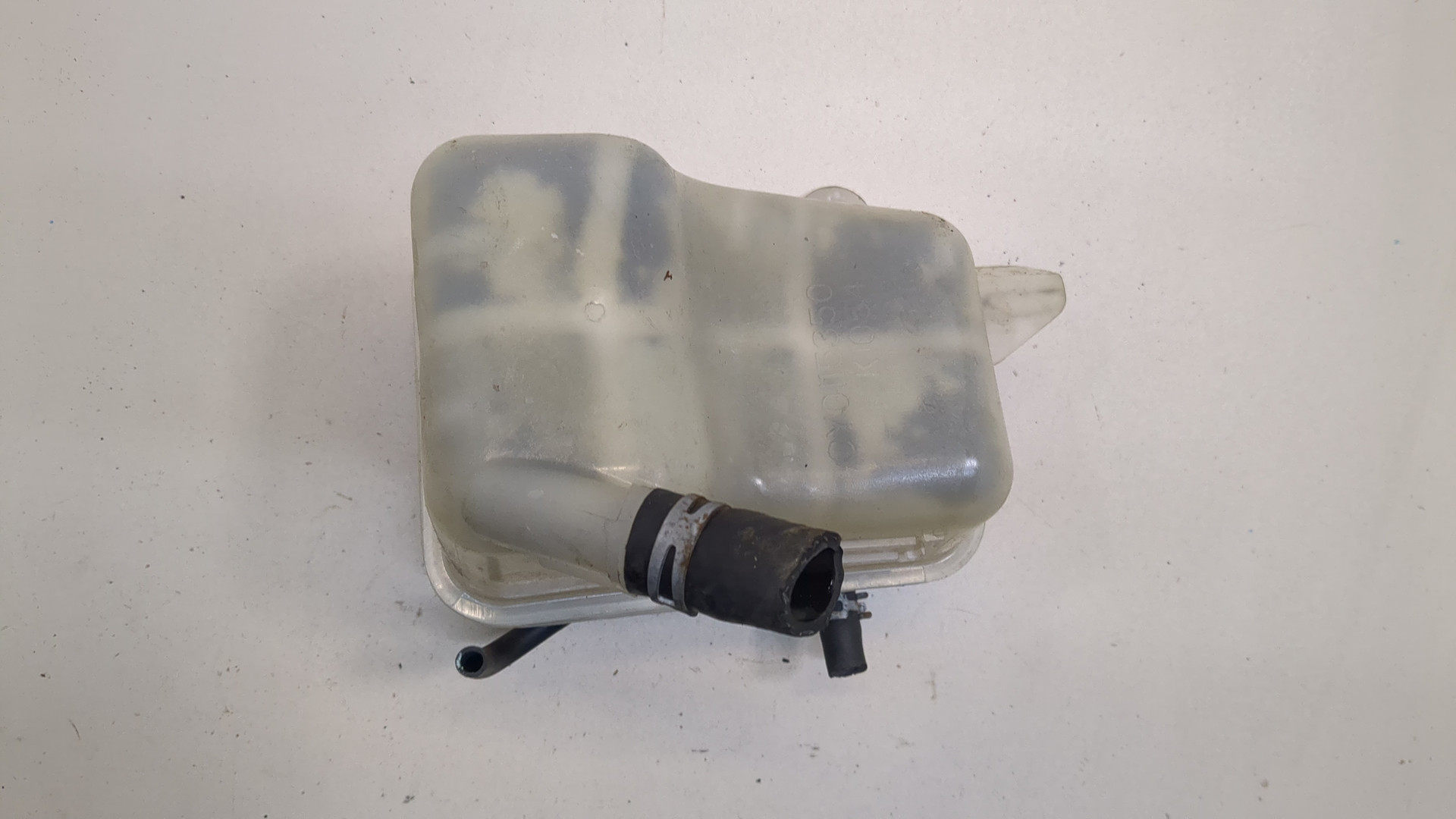 Бачок расширительный