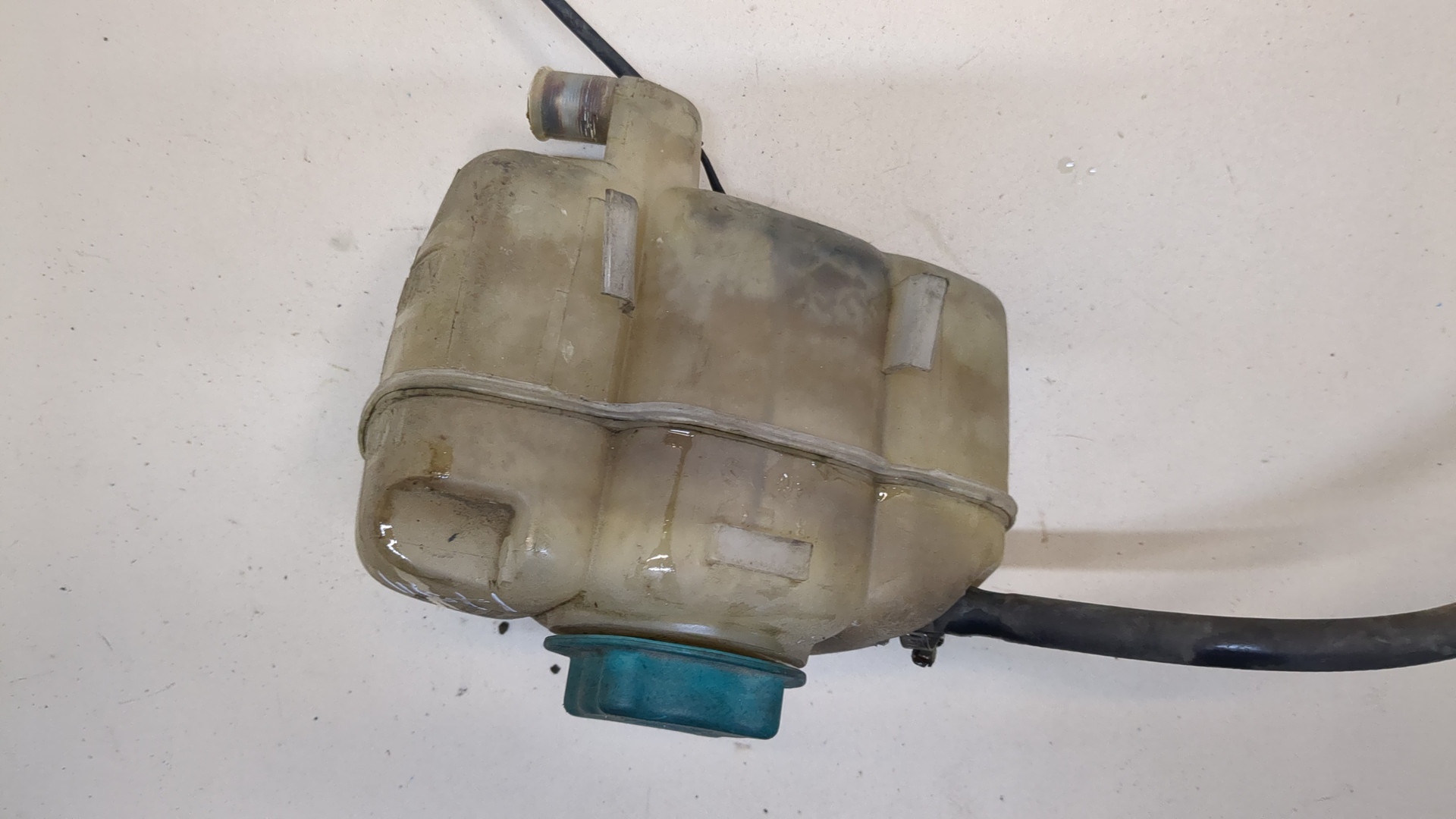 Бачок расширительный