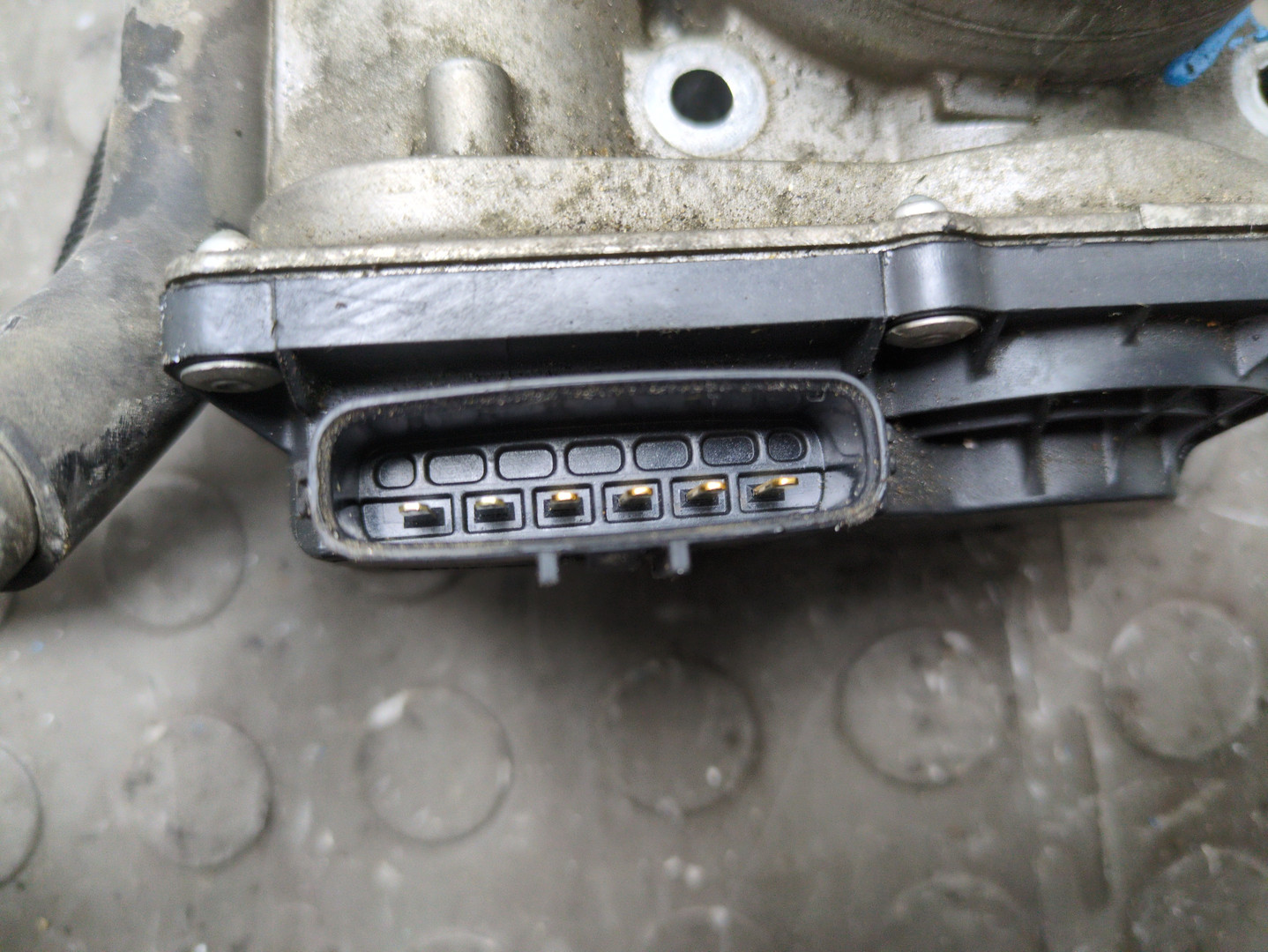 Заслонка дроссельная электрическая