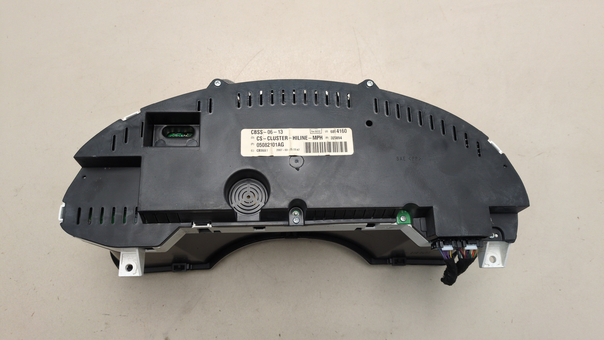 Панель приборов