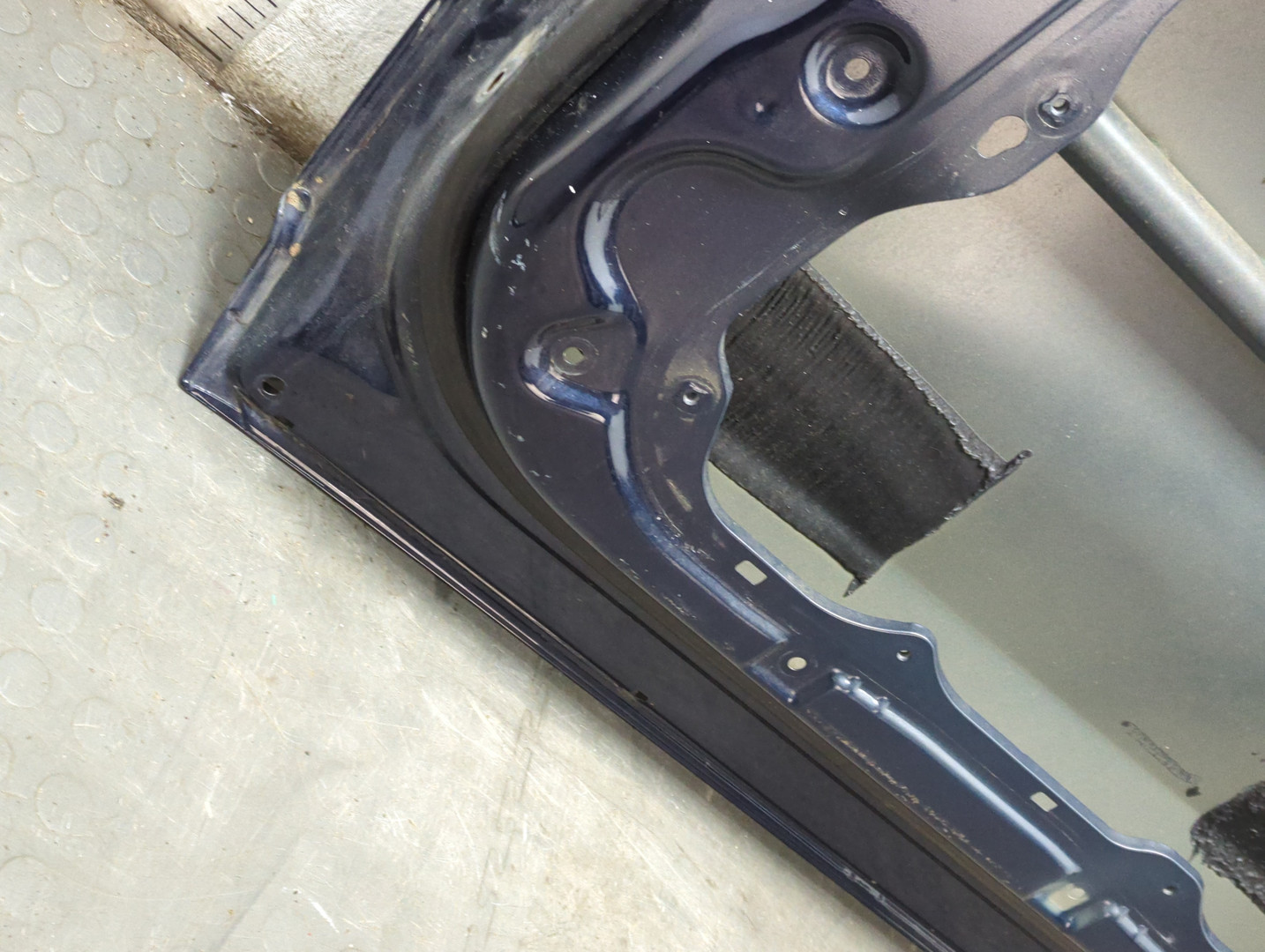 Дверь передняя правая