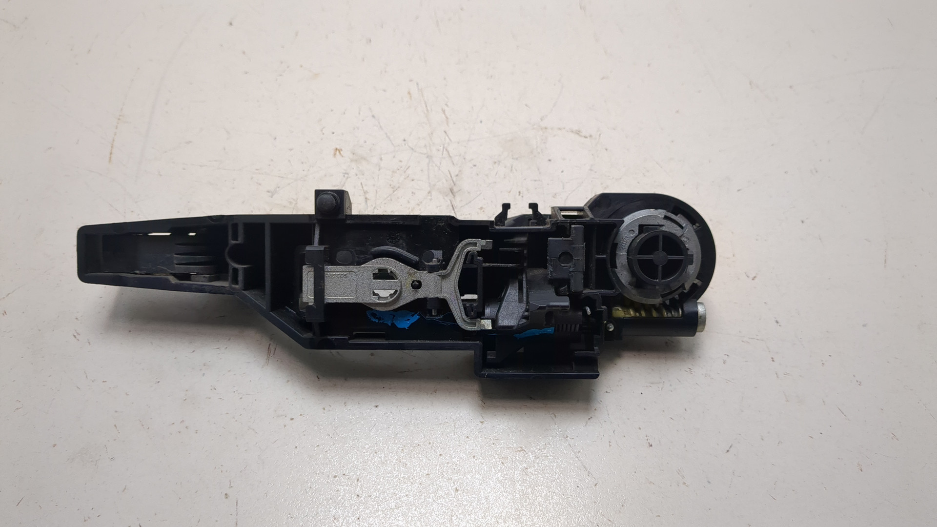 Ручка двери задней наружная левая