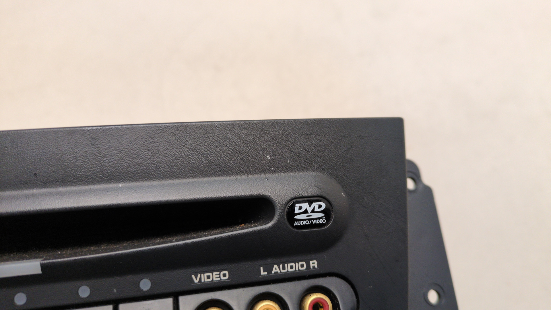 Проигрыватель CD/DVD