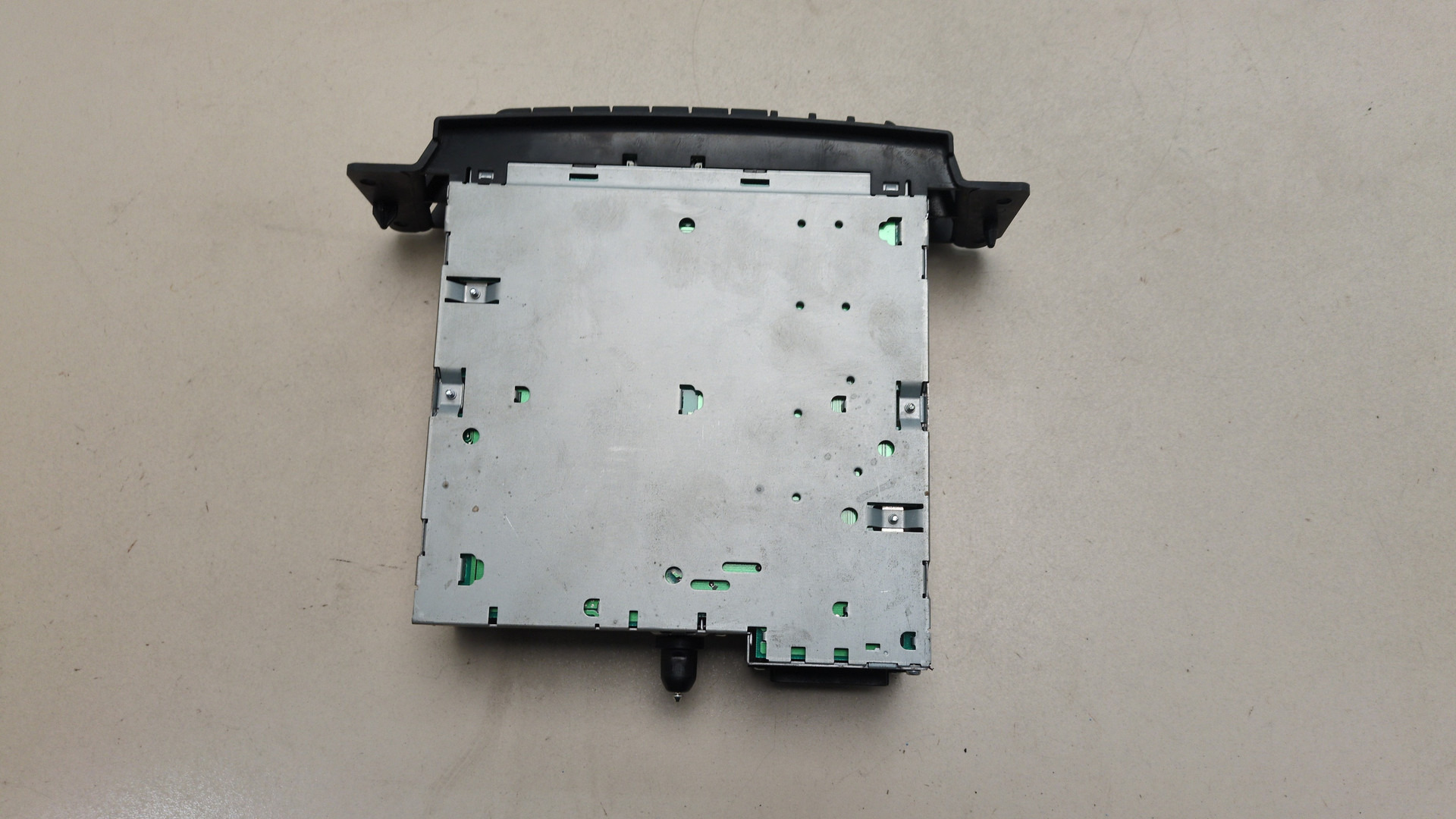 Проигрыватель CD/DVD