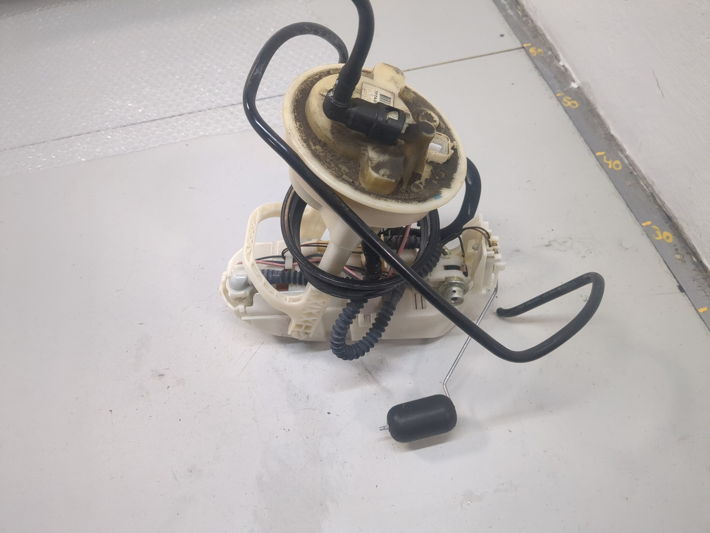 Насос топливный электрический