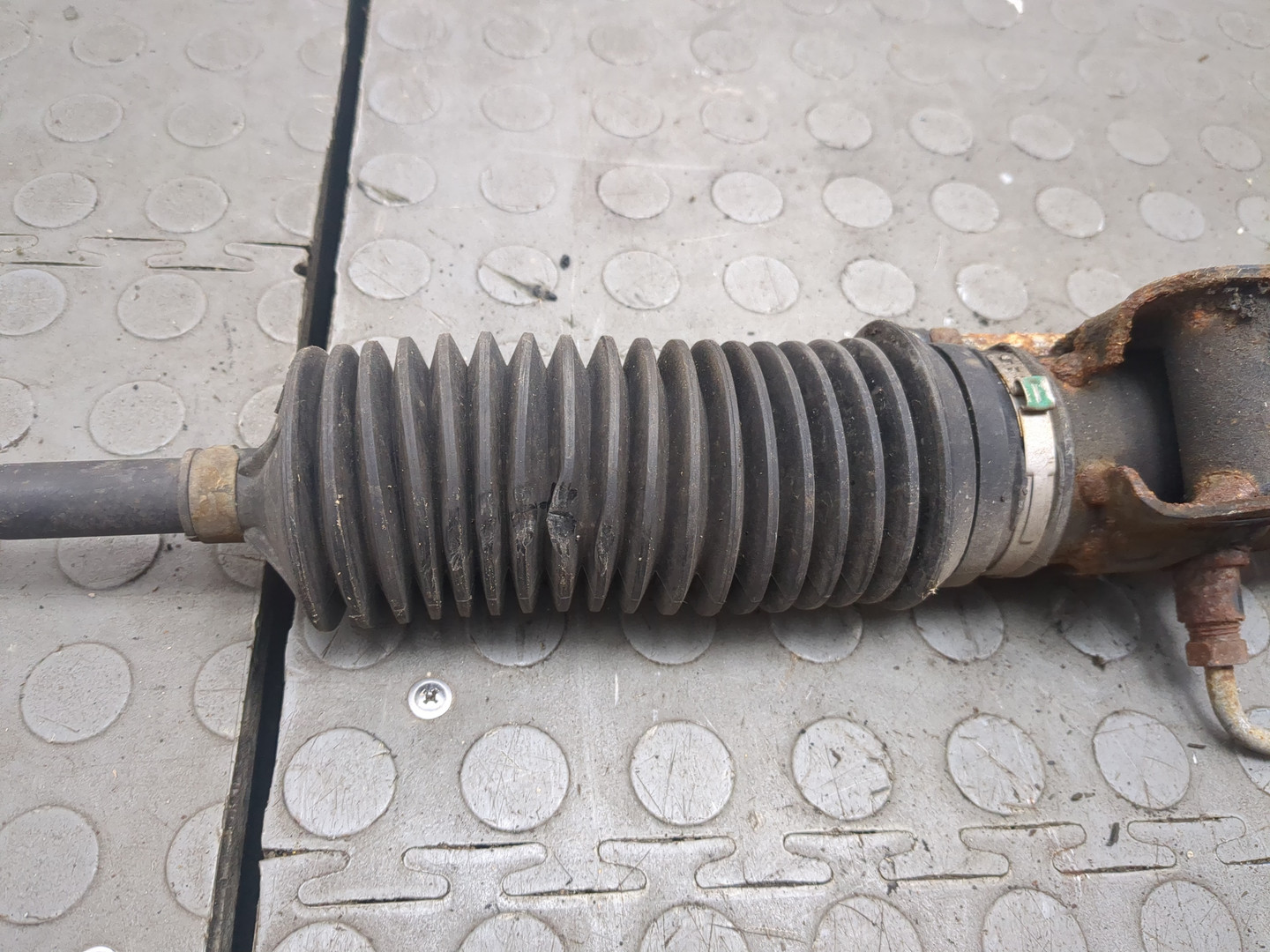 Рейка рулевая