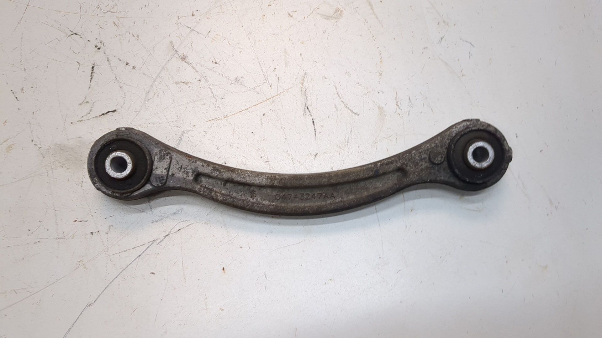 Рычаг задний