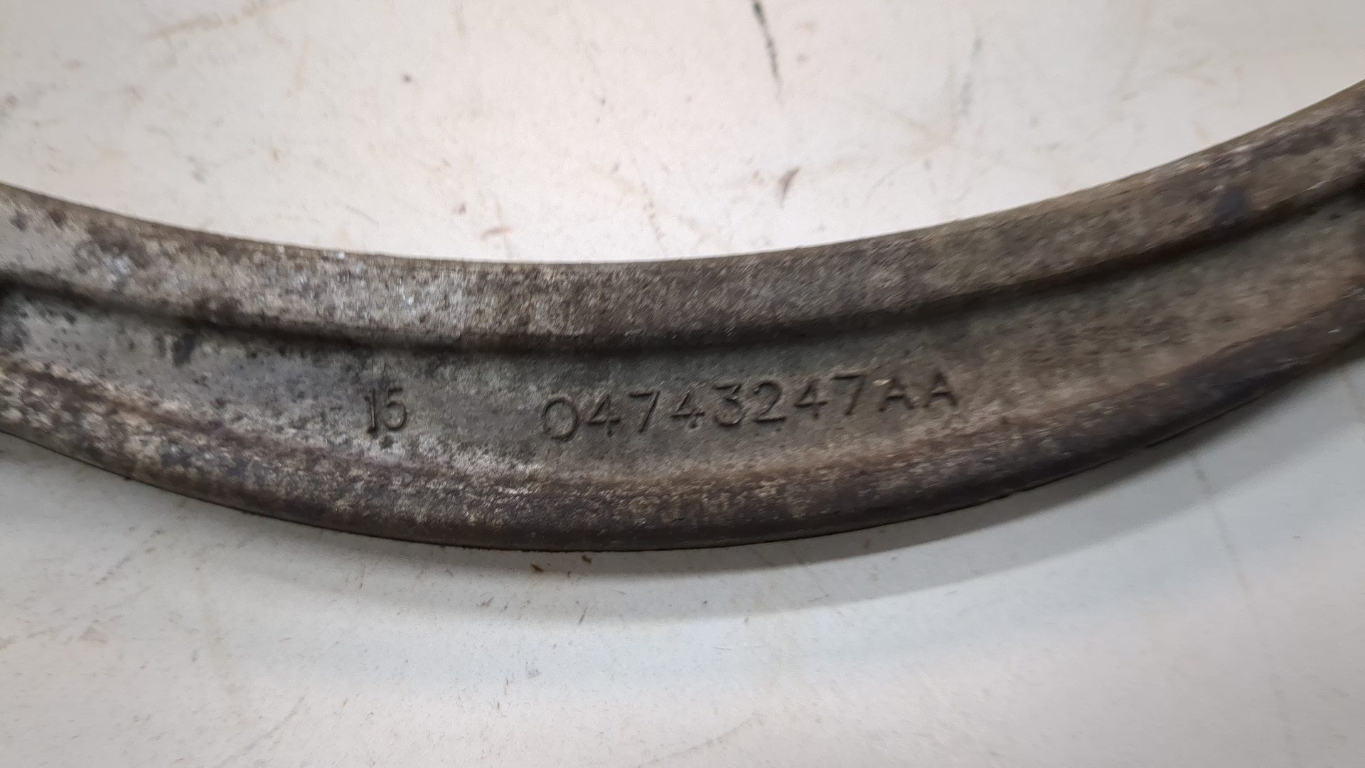 Рычаг задний