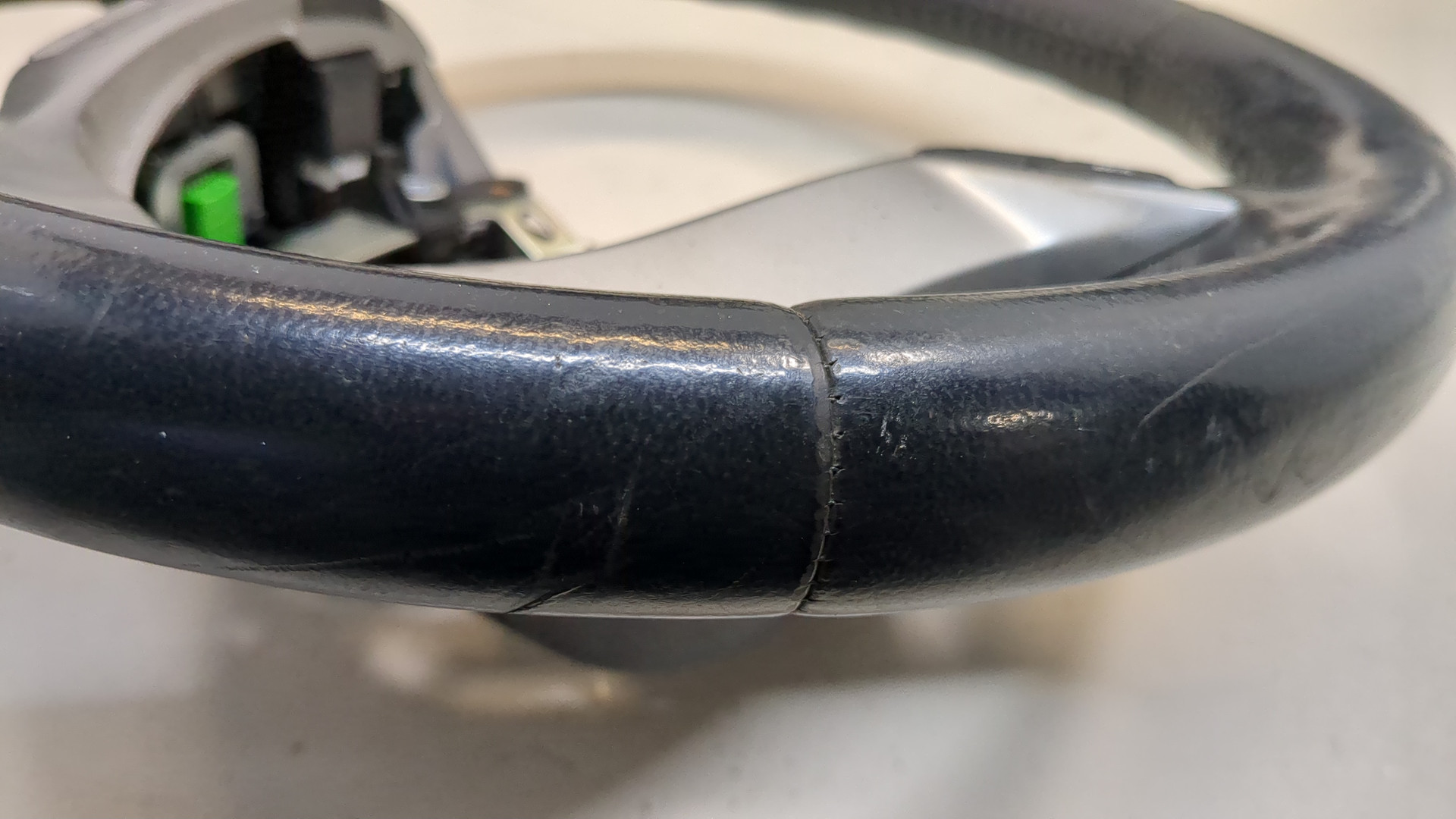 Рулевое колесо (руль)