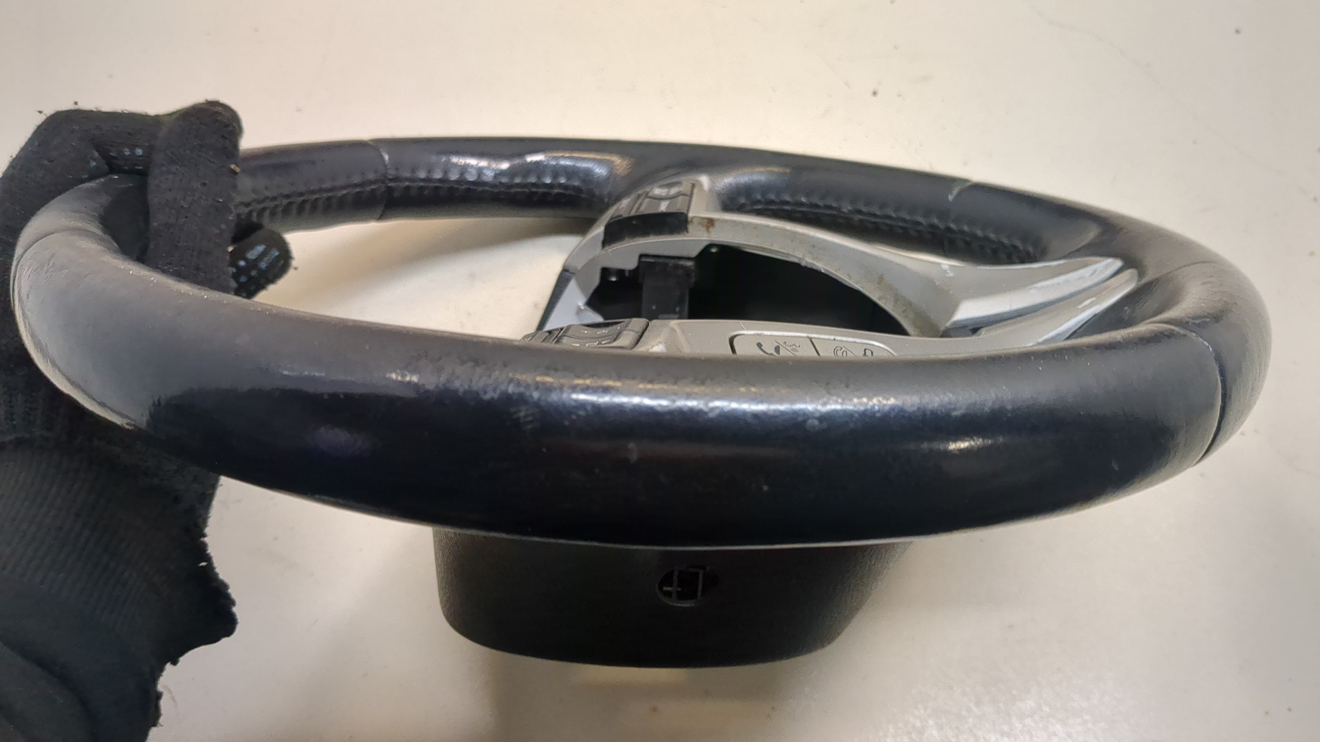 Рулевое колесо (руль)