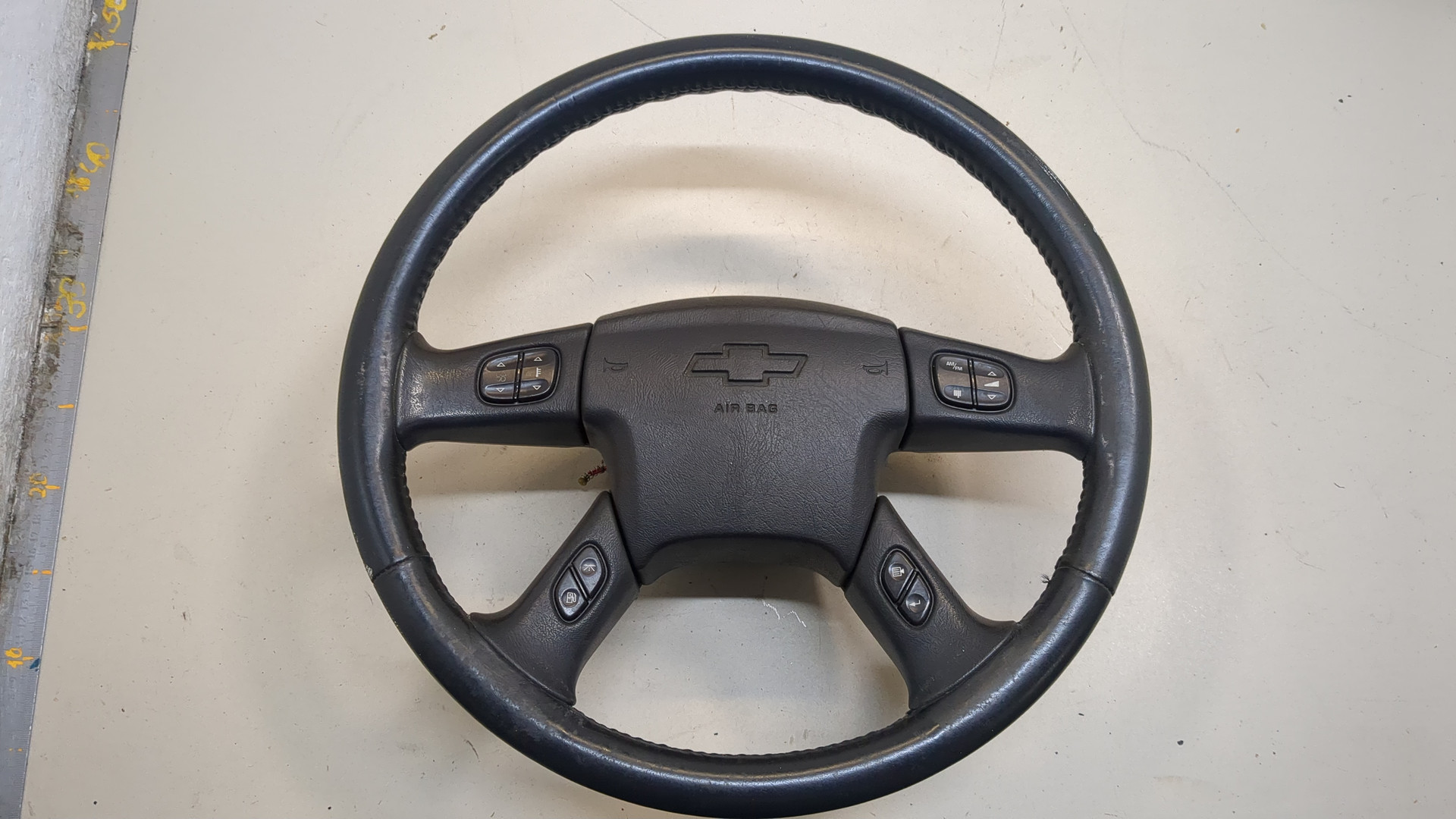 Рулевое колесо (руль)