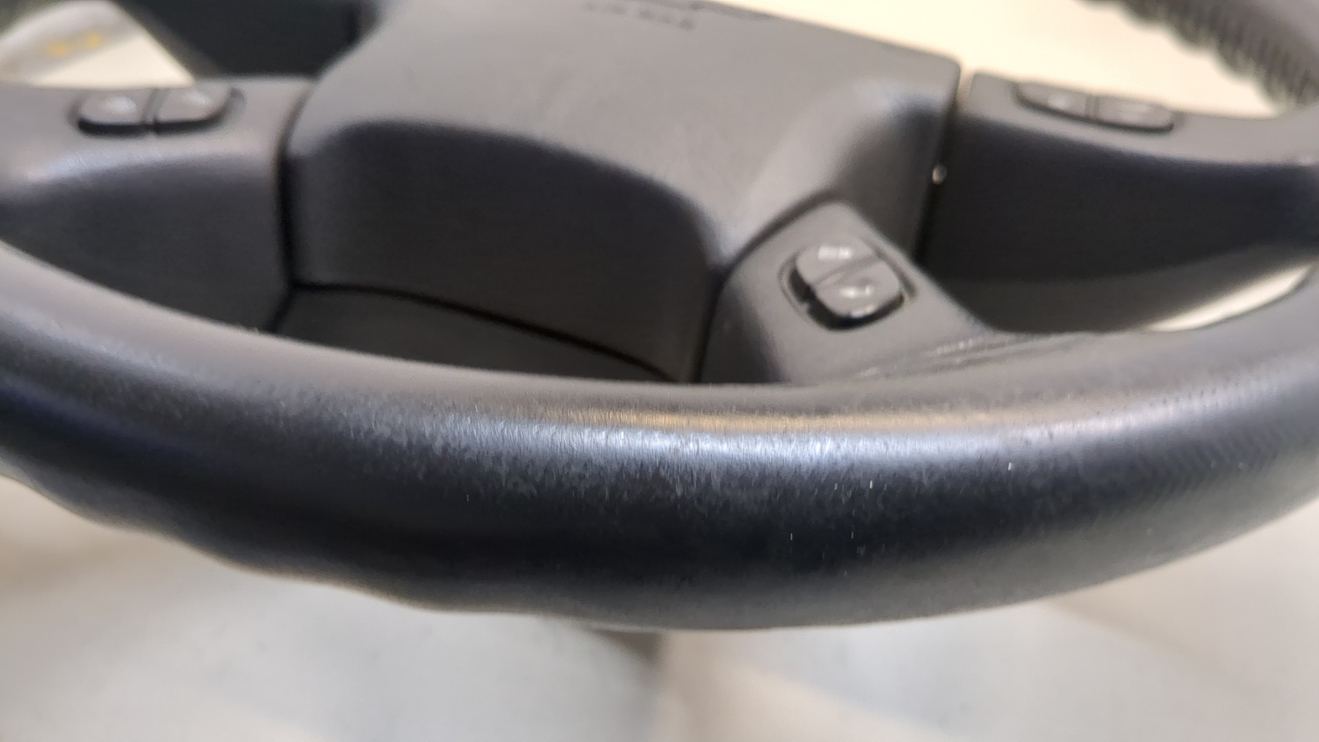 Рулевое колесо (руль)