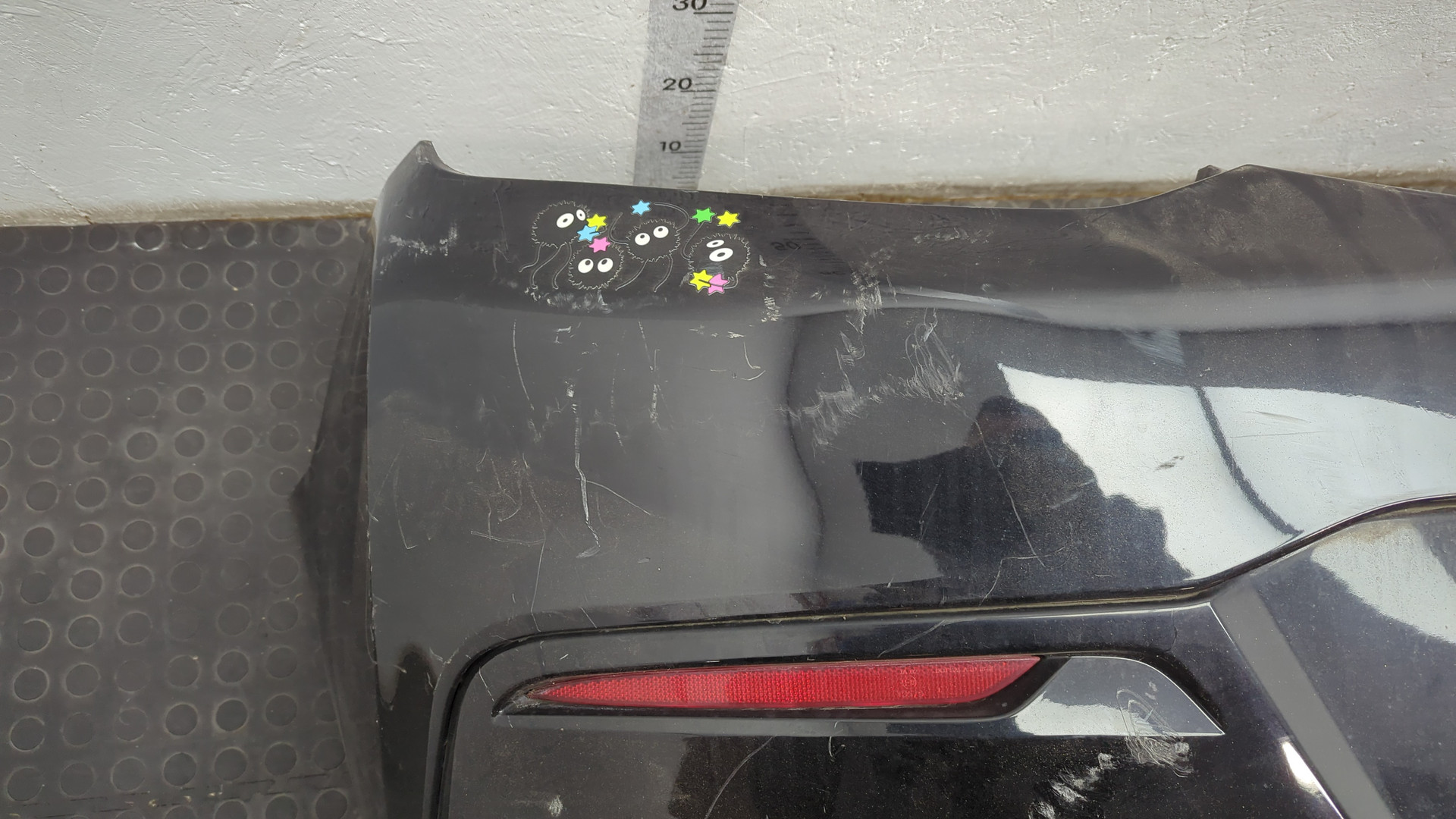 Бампер задний