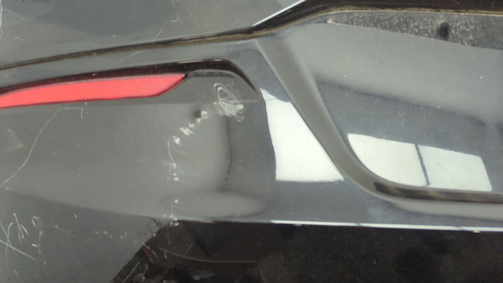 Бампер задний