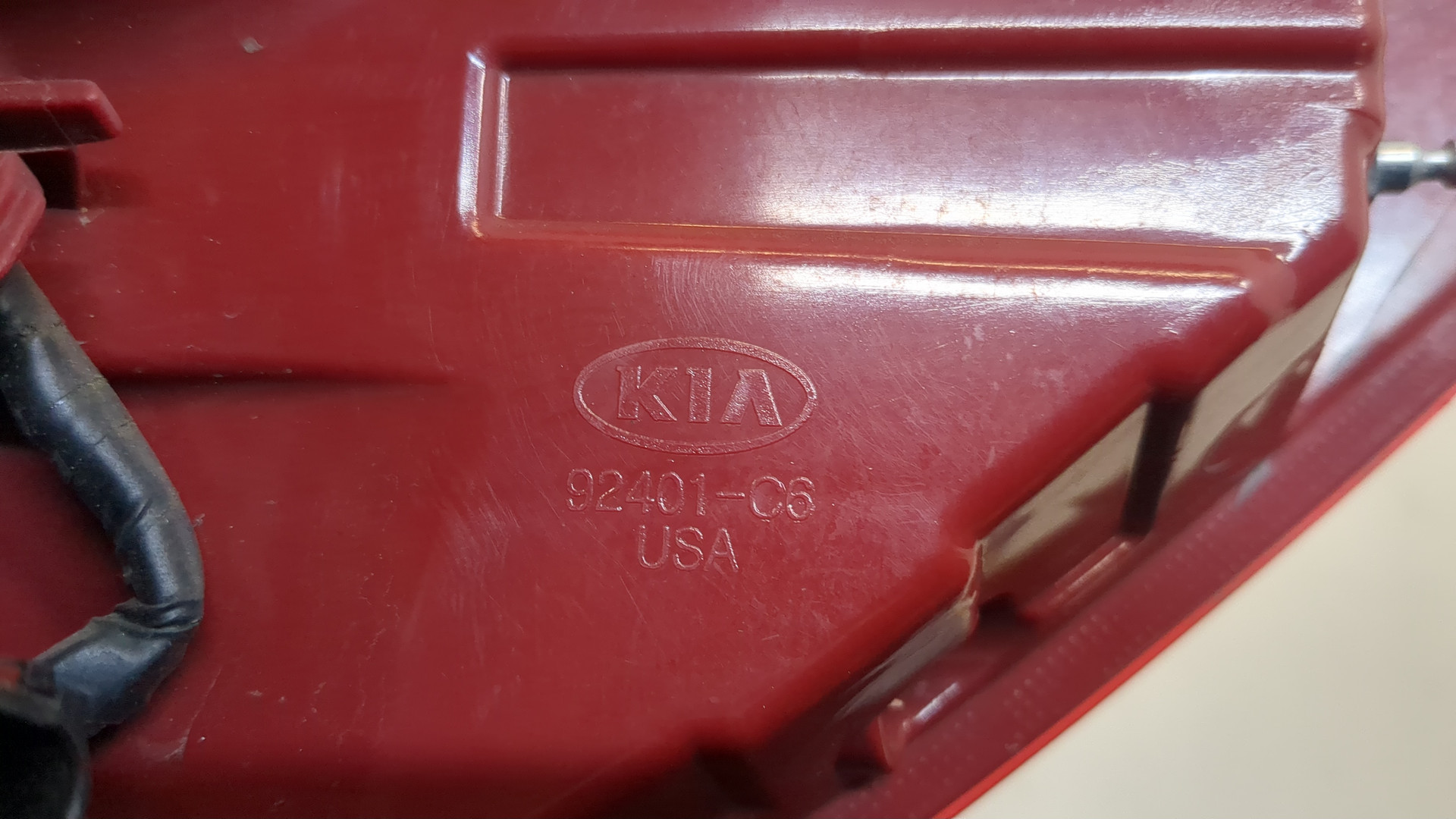 Фонарь задний левый