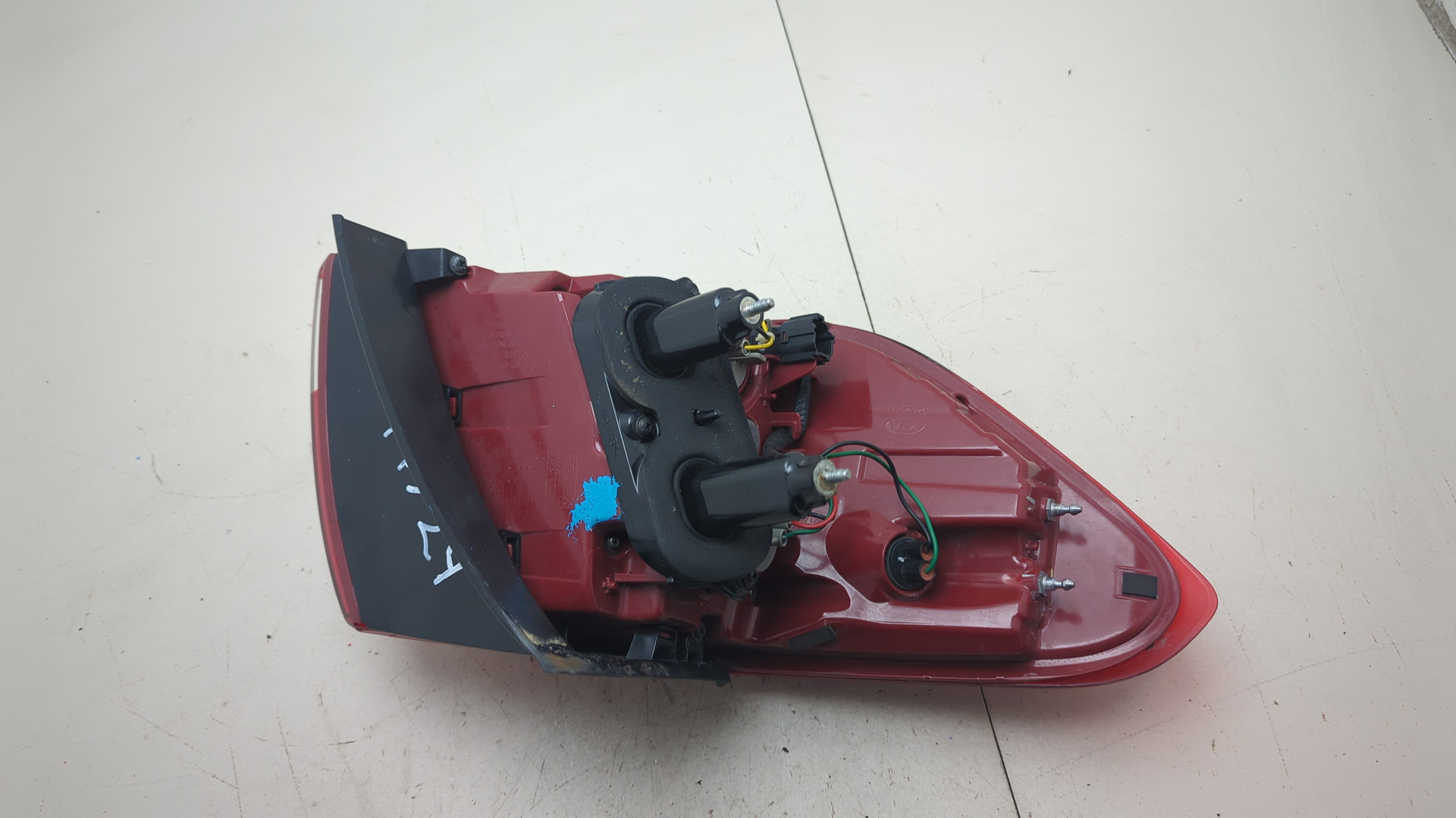 Фонарь задний правый