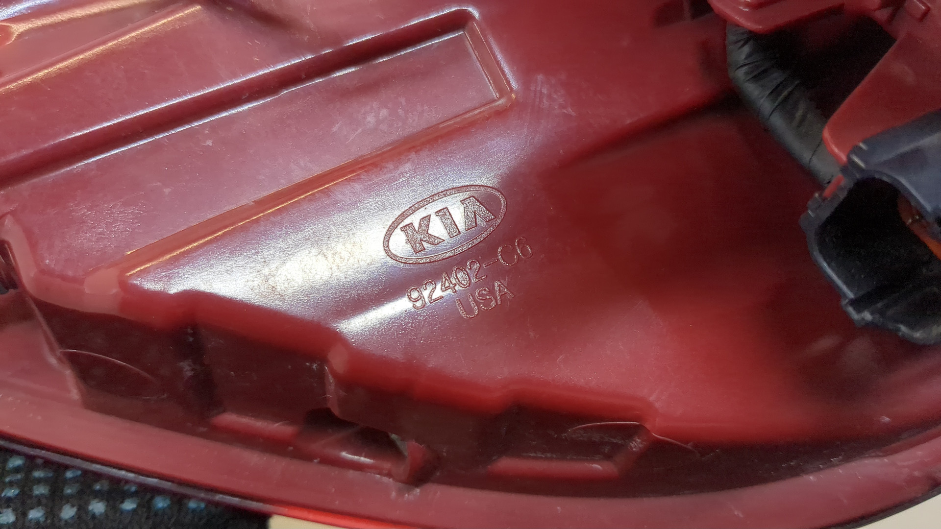 Фонарь задний правый