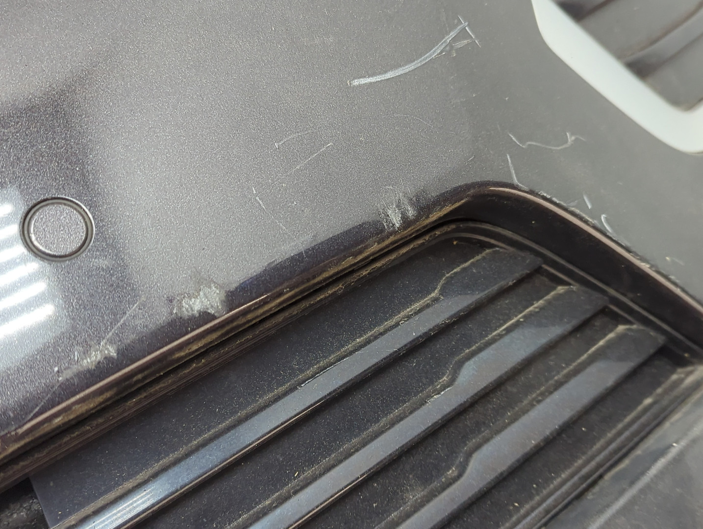 Бампер передний