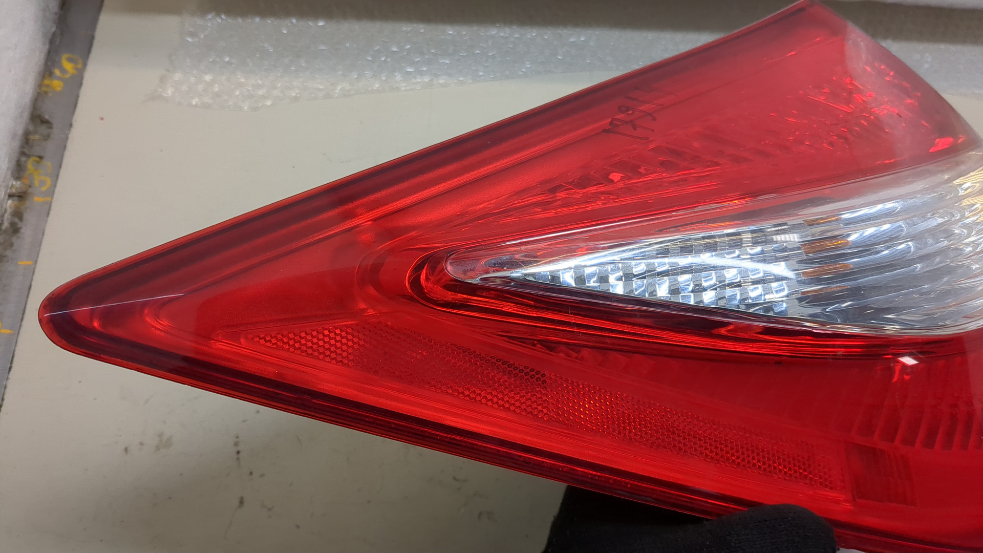 Фонарь задний левый