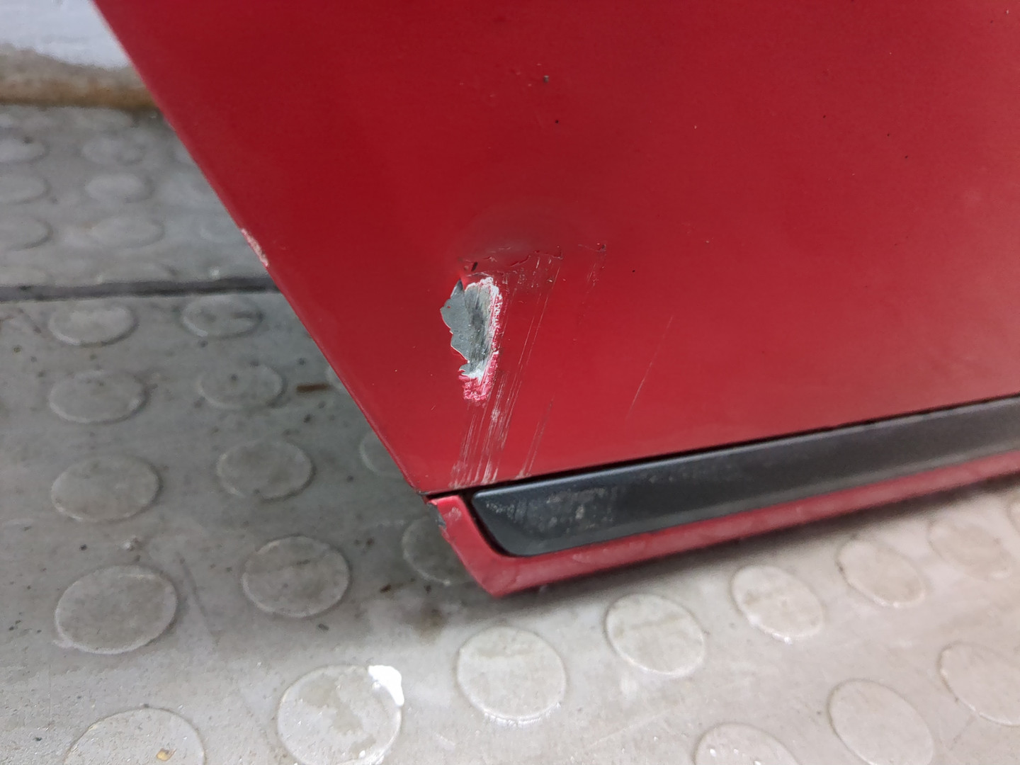 Дверь задняя правая