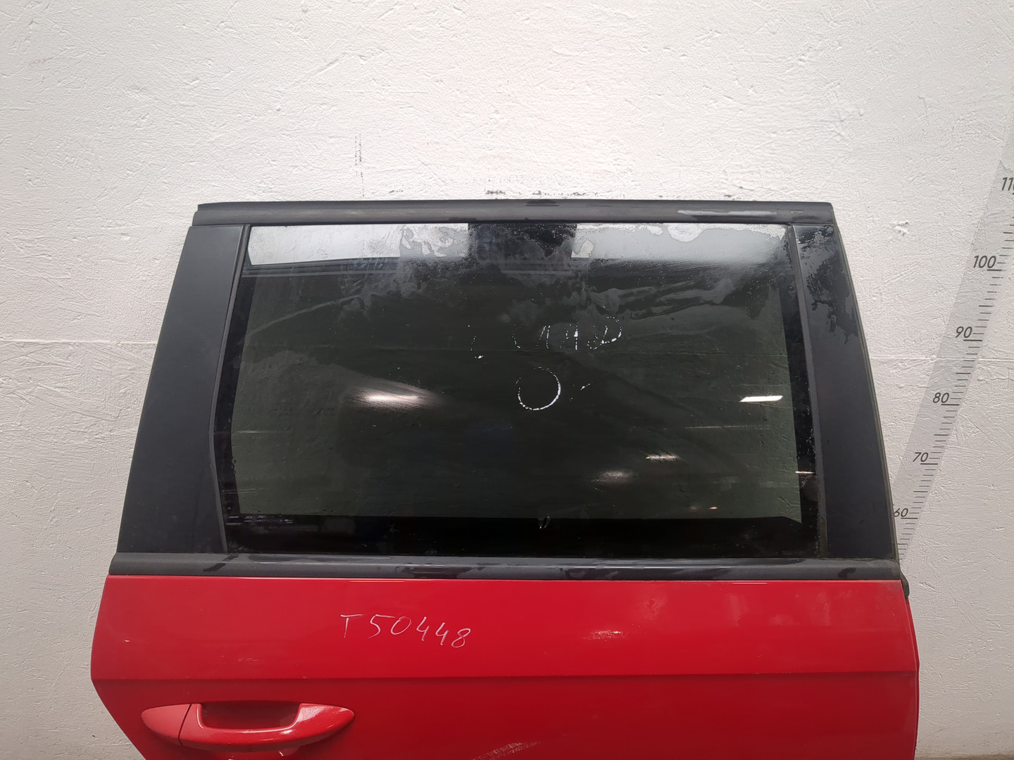 Дверь задняя правая