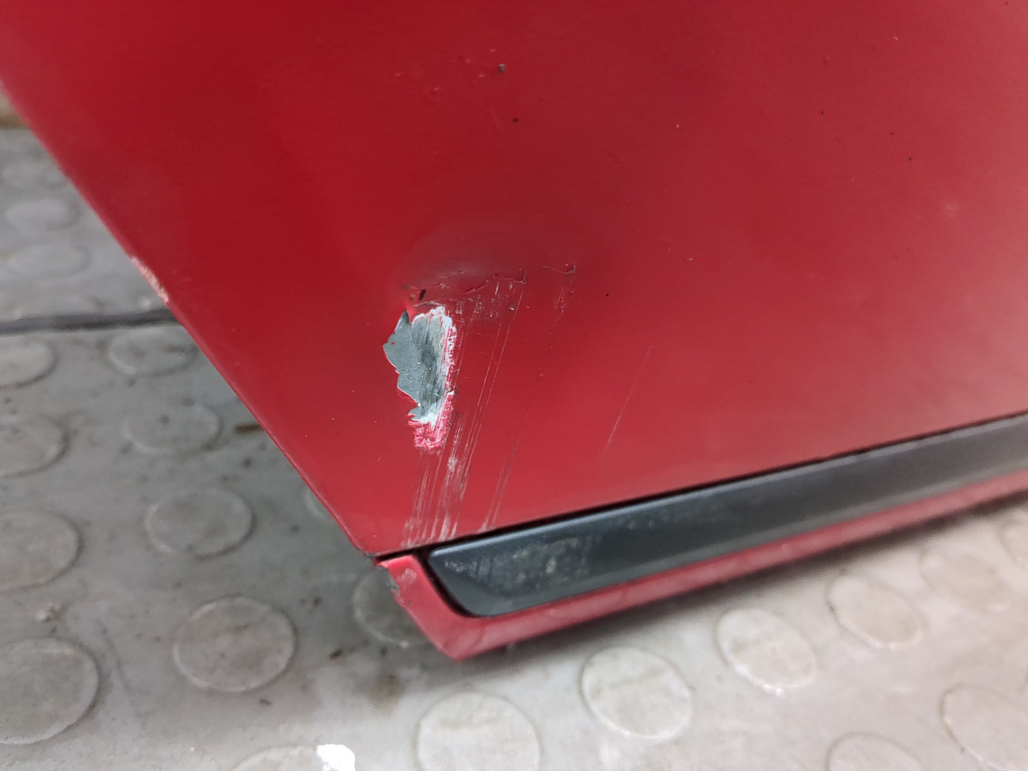 Дверь задняя правая