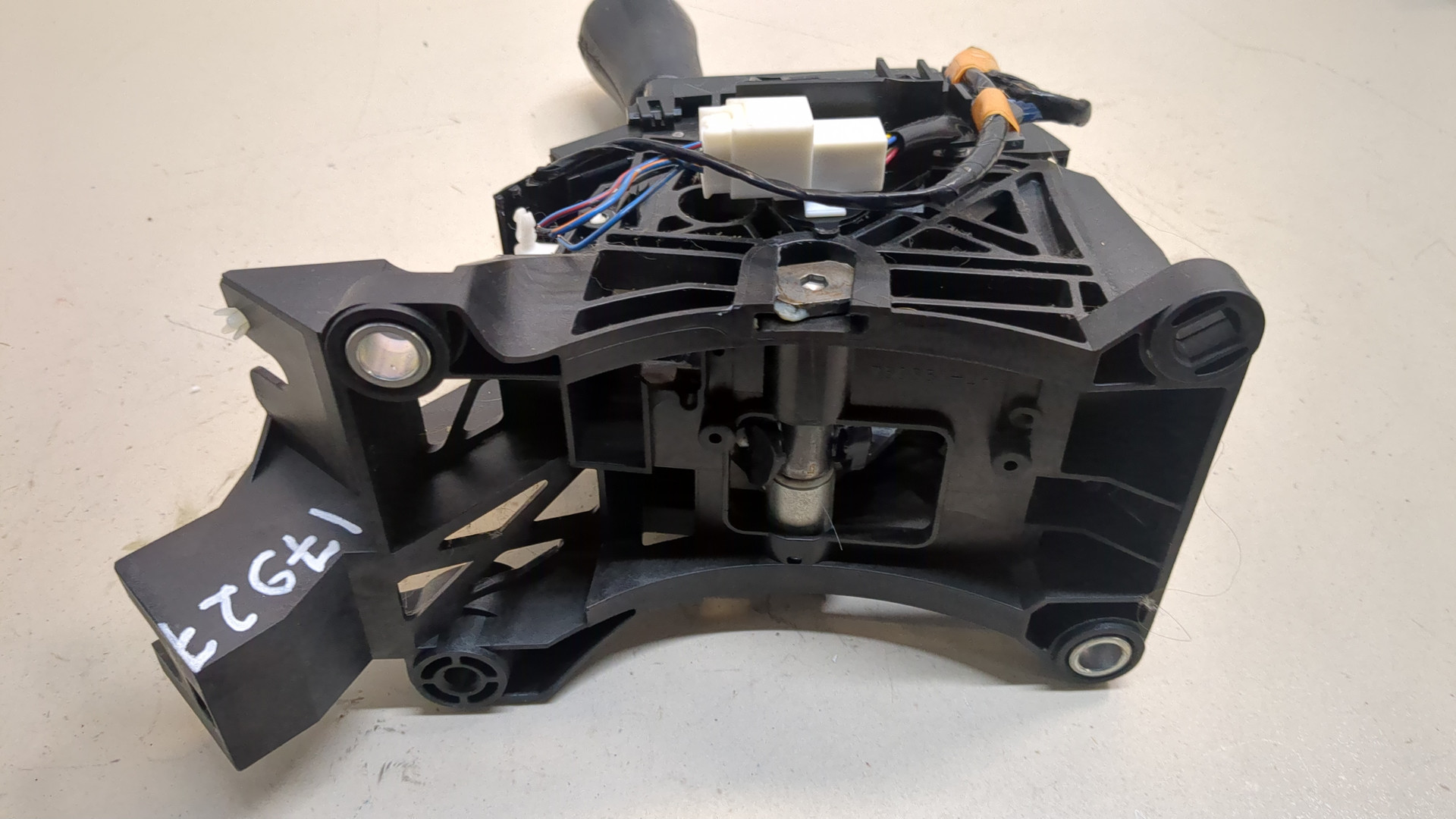 Кулиса МКПП / АКПП