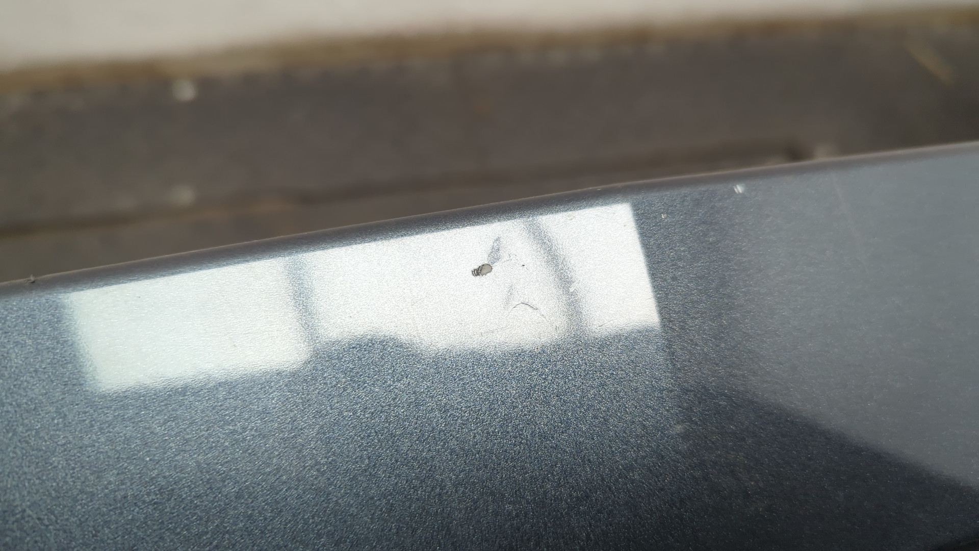 Бампер задний