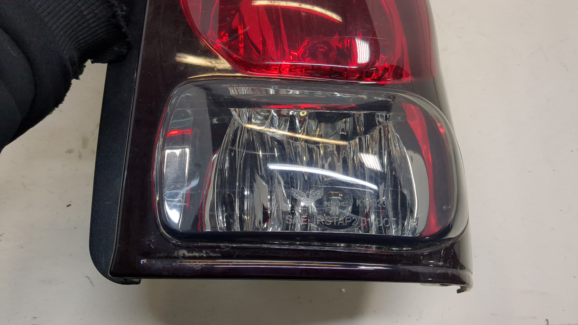 Фонарь задний правый