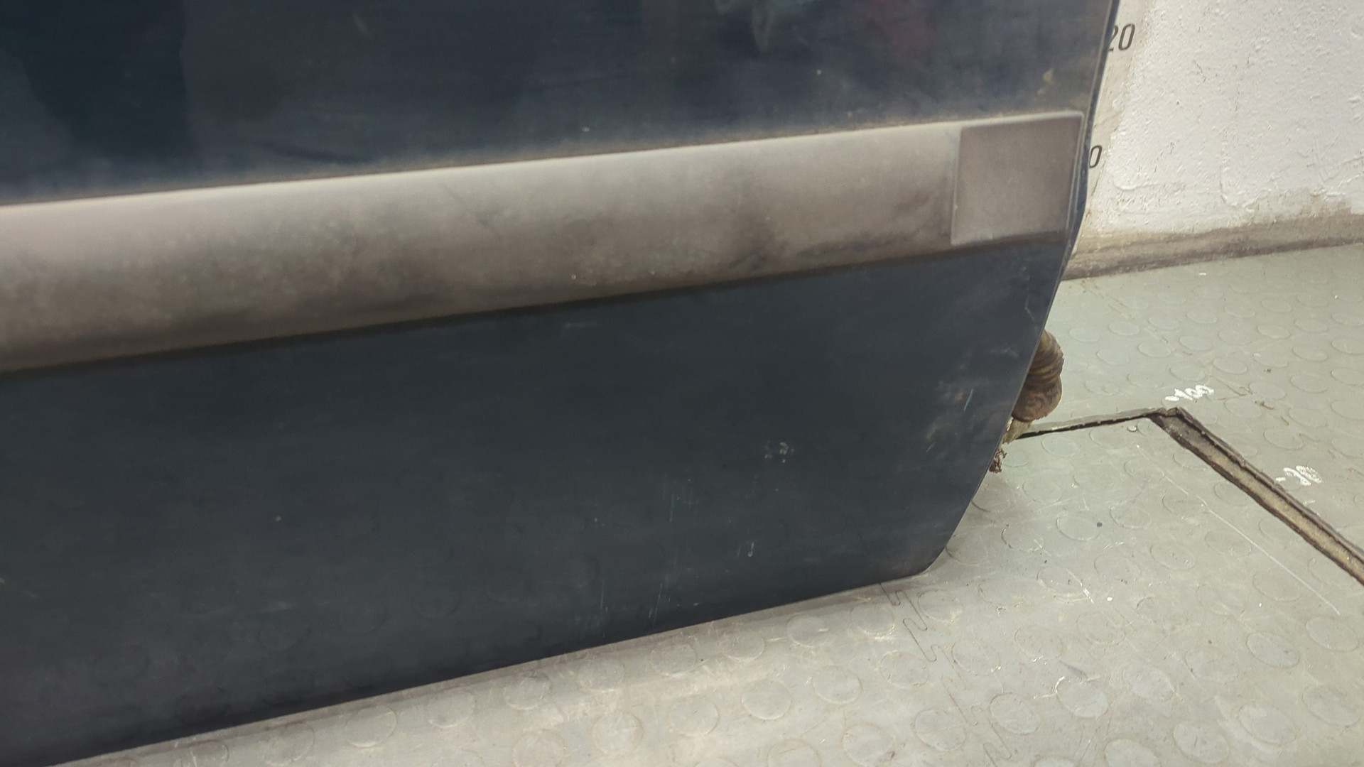 Дверь задняя правая