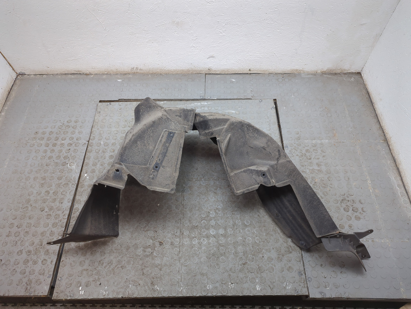 Локер задний левый