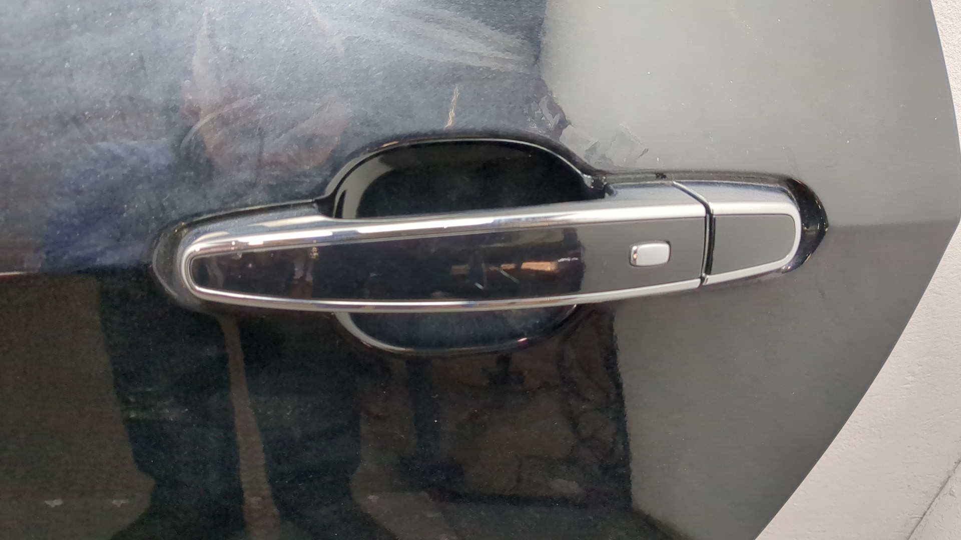 Дверь задняя левая