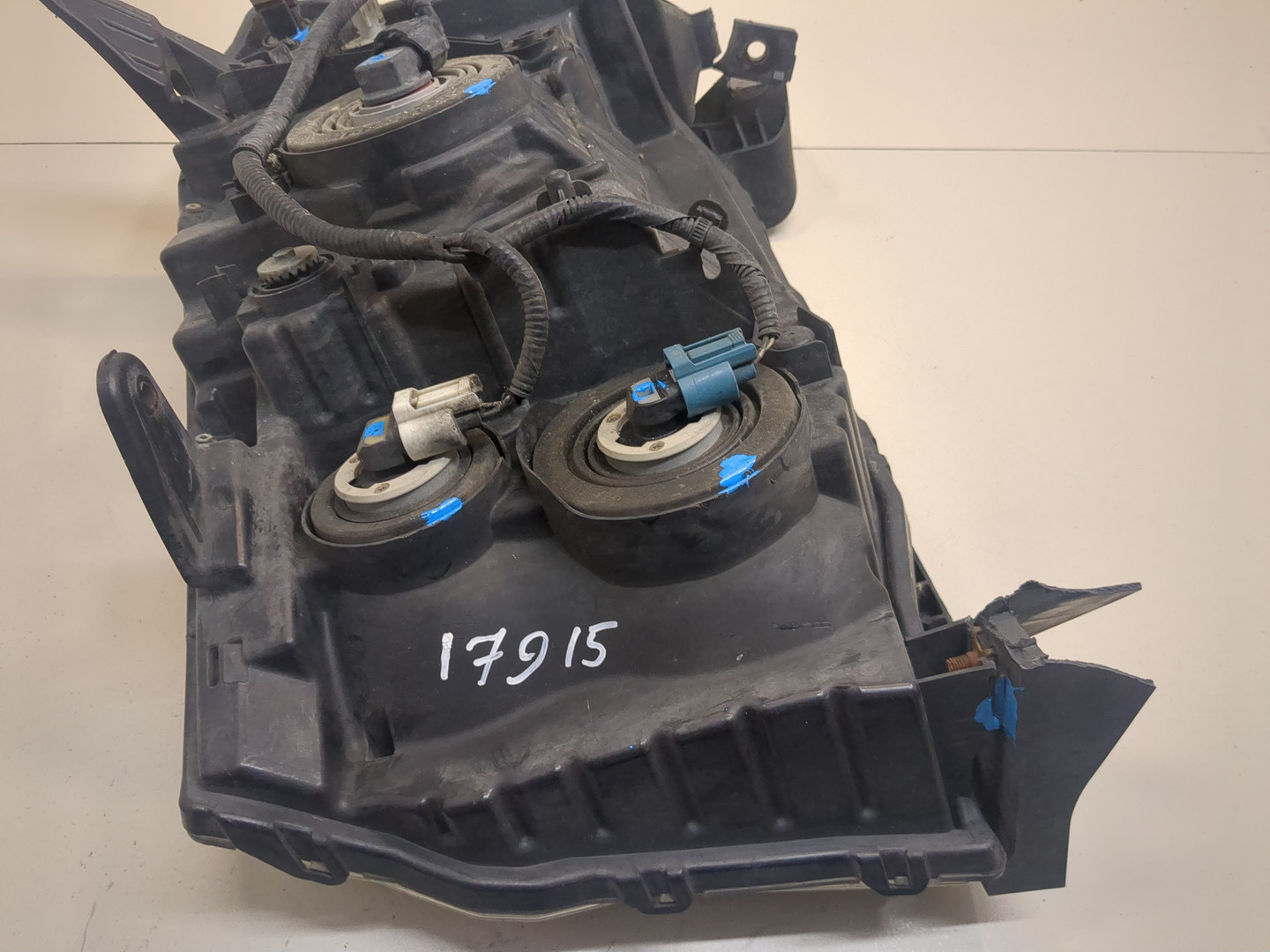 Фара правая