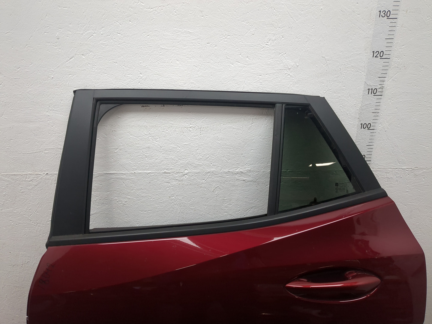 Дверь задняя левая