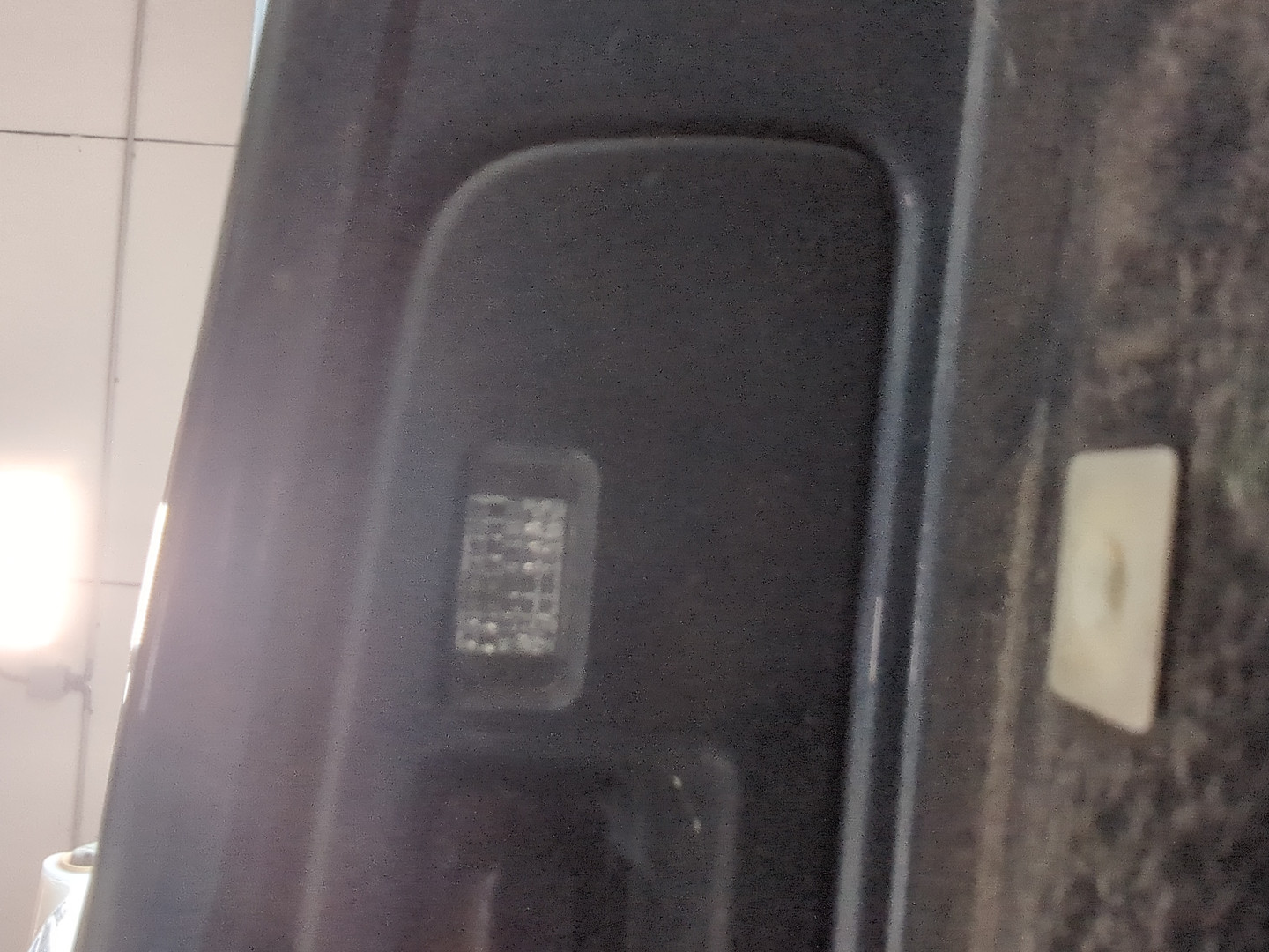 Дверь багажника