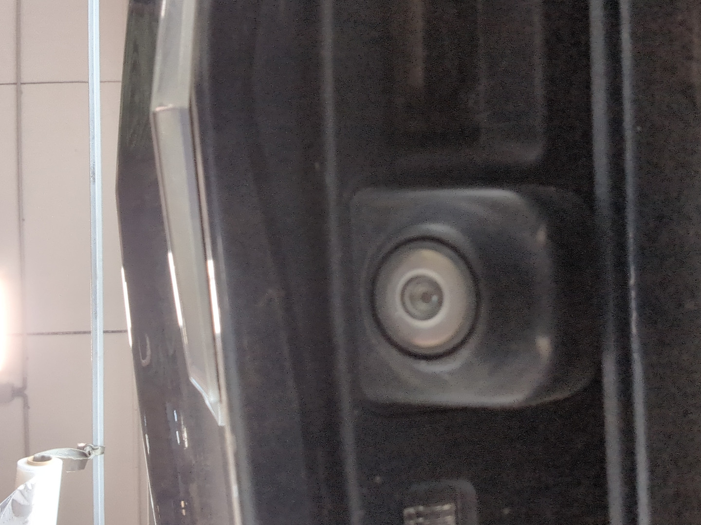 Дверь багажника